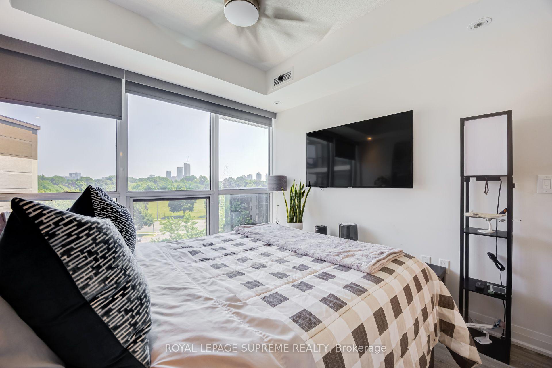 Photo 26 of Unit 414, 10 Gibbs Road, Etobicoke, Islington-City Centre West — HOMEH