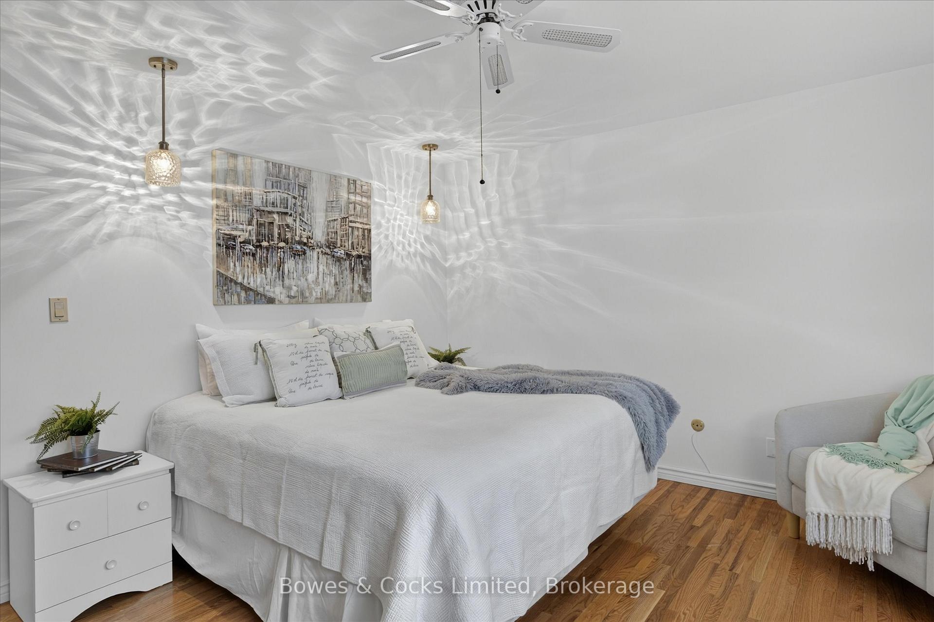 Photo 21 of 1228 Bathurst Street, Peterborough, Northcrest Ward 5 — HOMEH