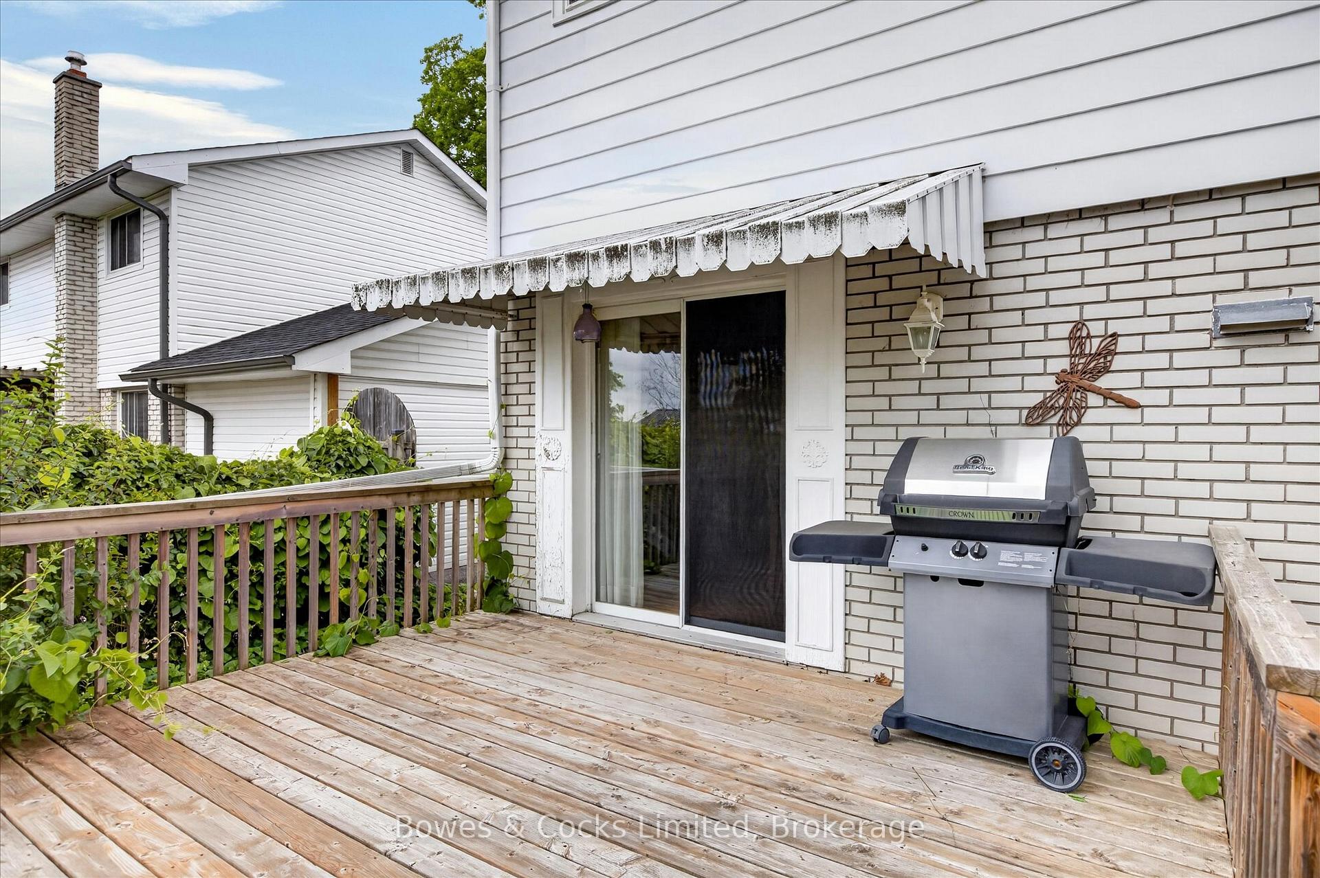 Photo 41 of 1228 Bathurst Street, Peterborough, Northcrest Ward 5 — HOMEH