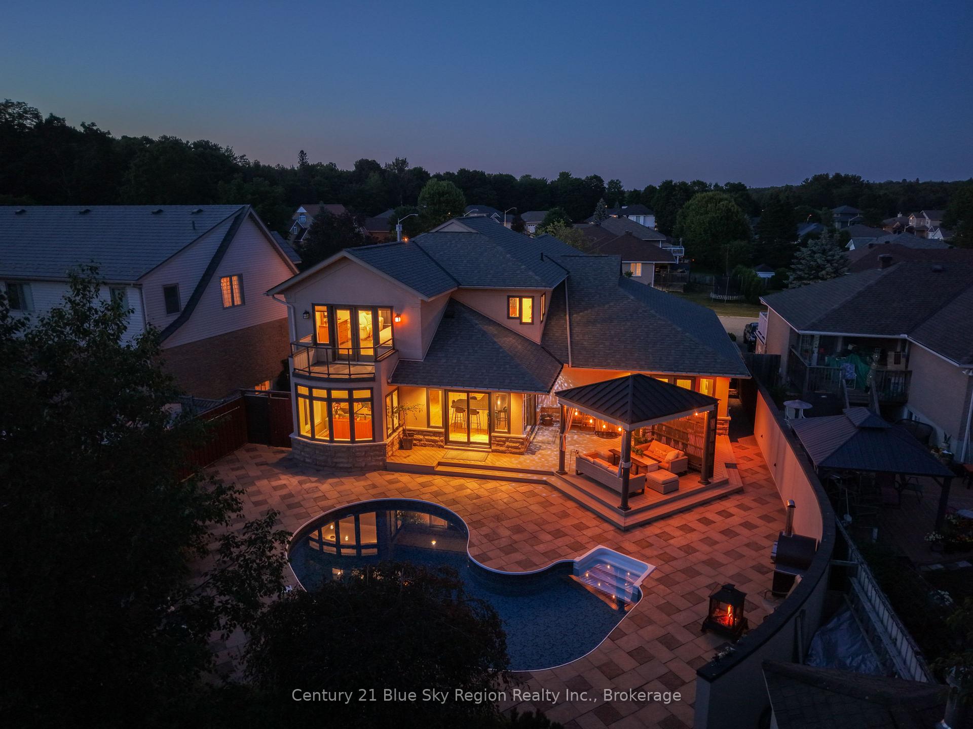 Photo 5 of 6 Melissa Crescent, North Bay, Airport — HOMEH