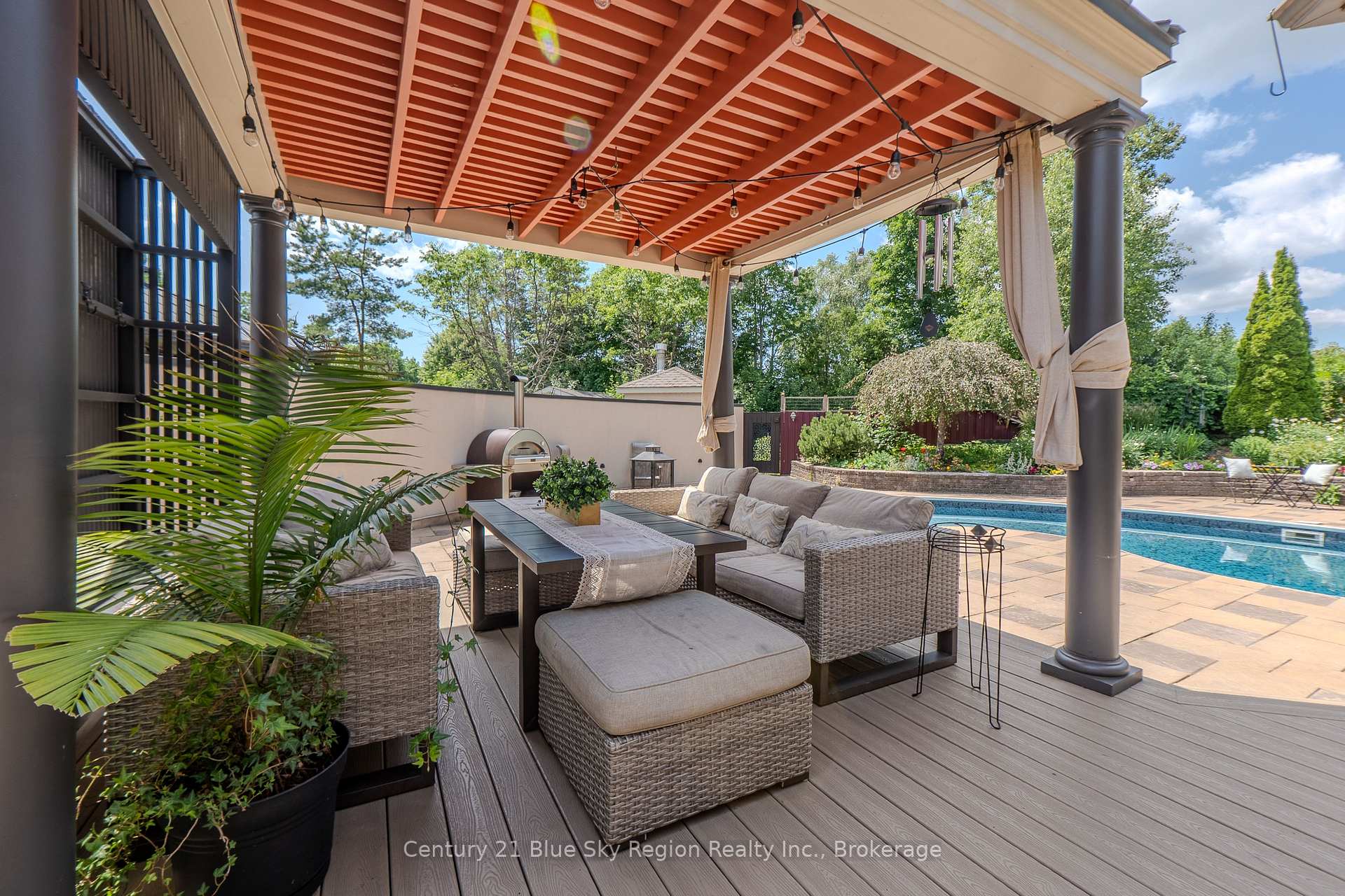 Photo 42 of 6 Melissa Crescent, North Bay, Airport — HOMEH