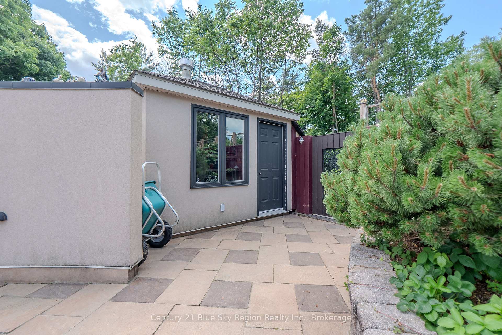 Photo 43 of 6 Melissa Crescent, North Bay, Airport — HOMEH