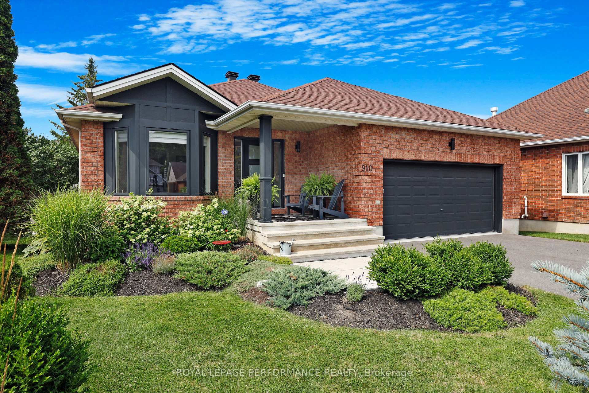 Photo 1 of 910 Sandy Forest Place, Ottawa, Riverside South/Gloucester Glen — HOMEH
