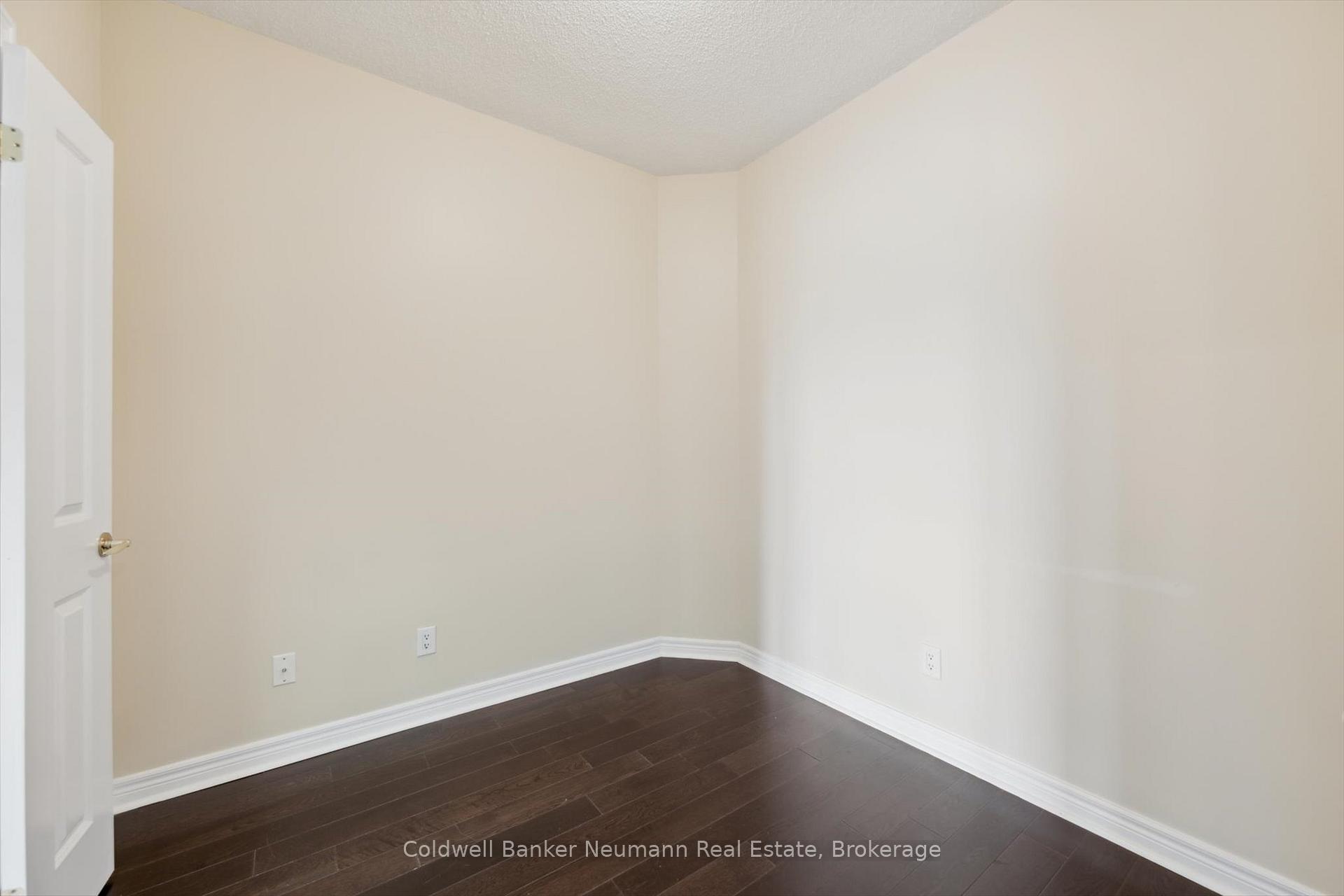 Photo 16 of Unit 804, 40 Old Mill Road, Oakville, Old Oakville — HOMEH