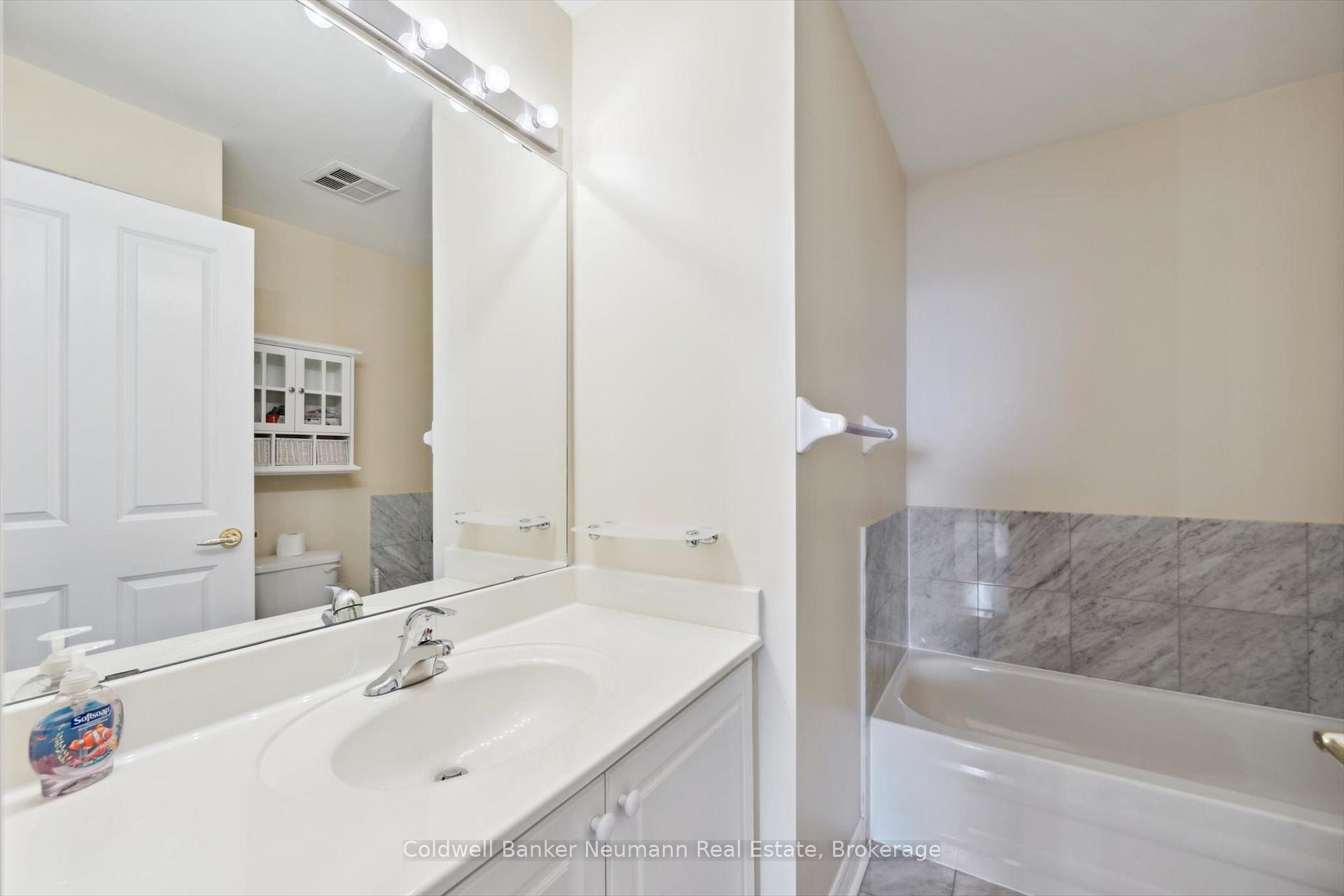 Photo 20 of Unit 804, 40 Old Mill Road, Oakville, Old Oakville — HOMEH
