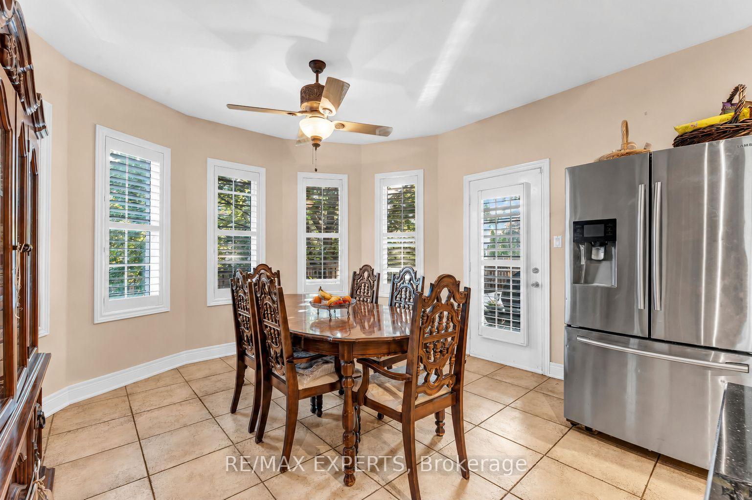 Photo 12 of 110 Velmar Drive, Vaughan, East Woodbridge — HOMEH
