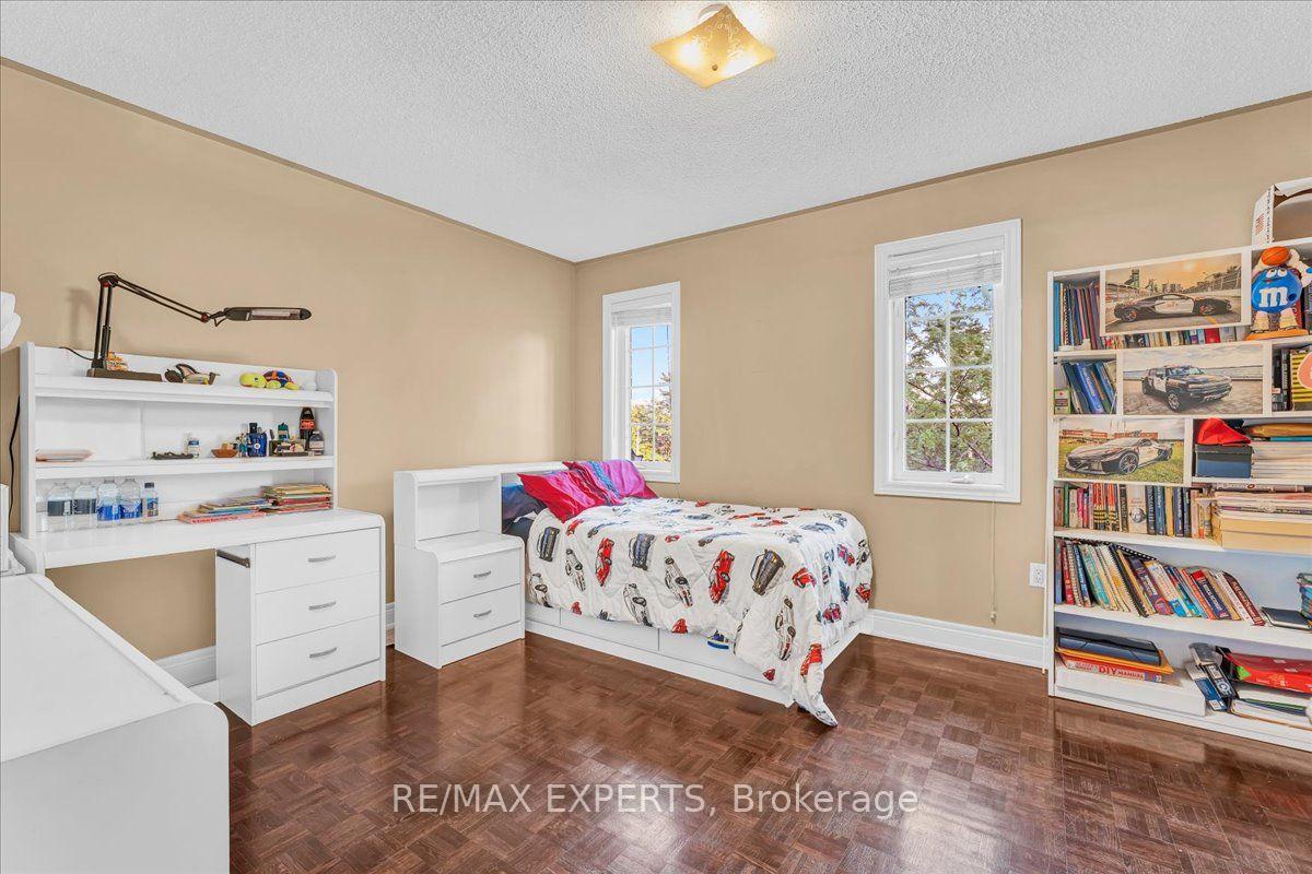Photo 28 of 110 Velmar Drive, Vaughan, East Woodbridge — HOMEH