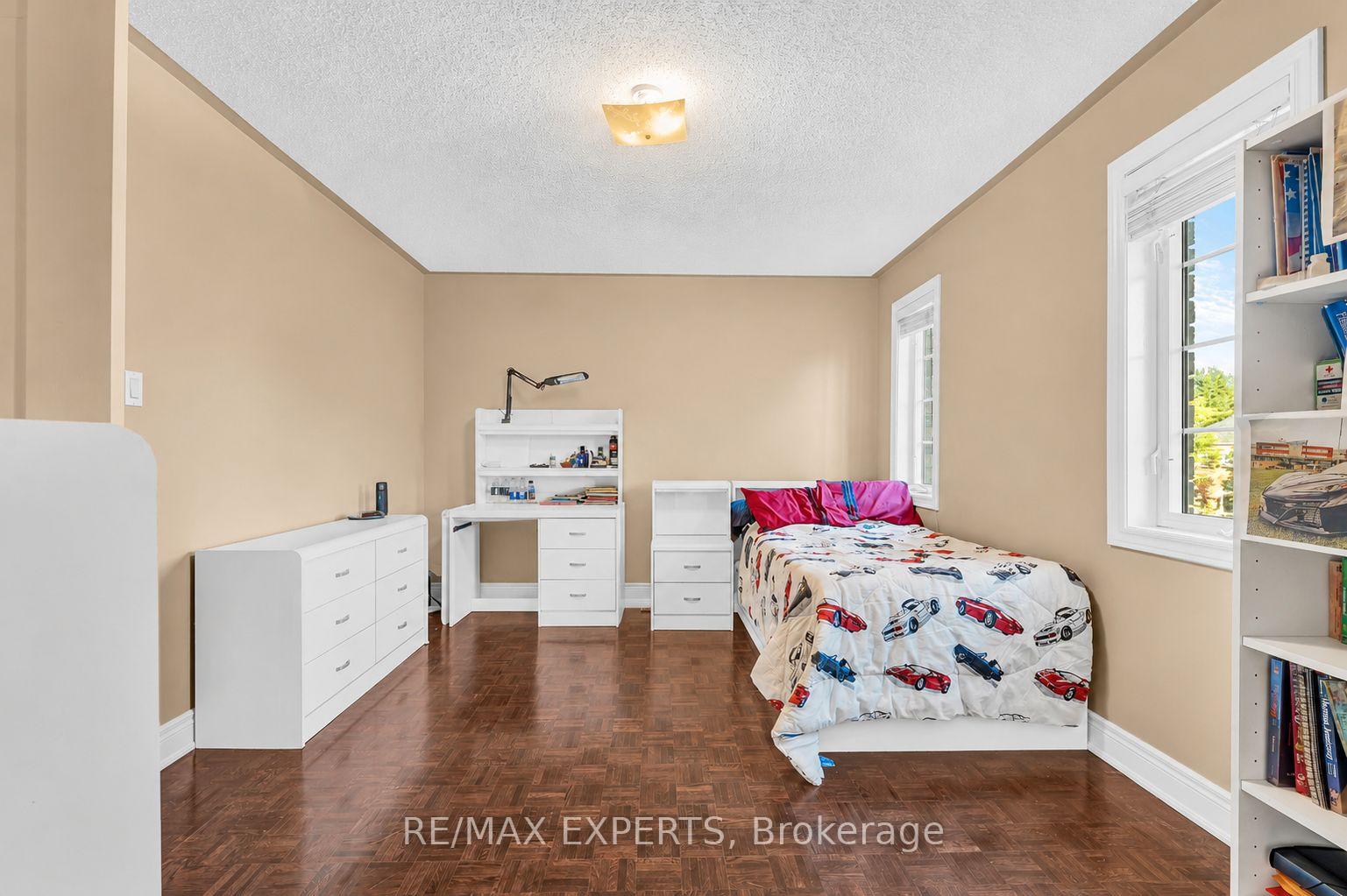 Photo 29 of 110 Velmar Drive, Vaughan, East Woodbridge — HOMEH