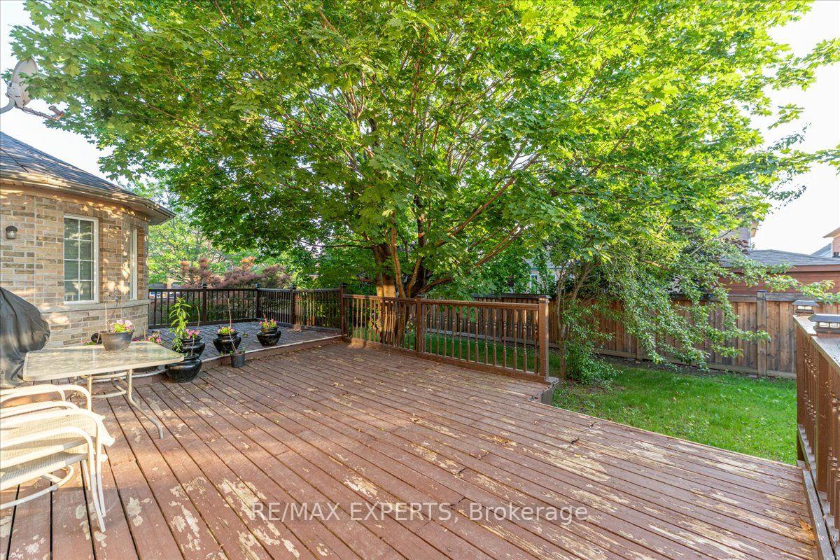Photo 36 of 110 Velmar Drive, Vaughan, East Woodbridge — HOMEH