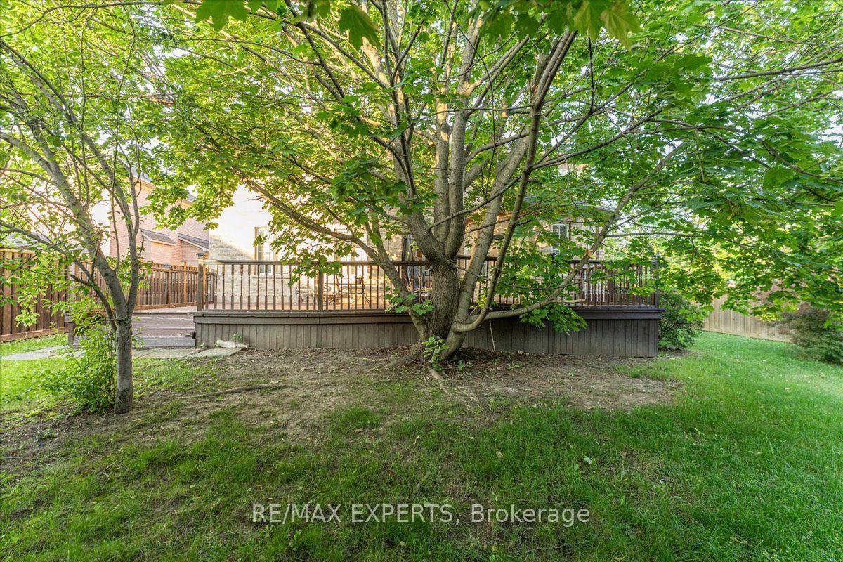 Photo 39 of 110 Velmar Drive, Vaughan, East Woodbridge — HOMEH