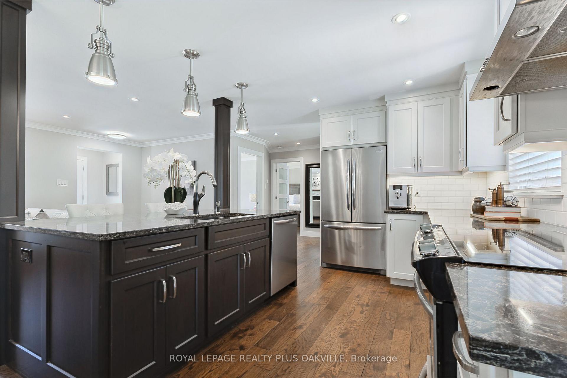 Photo 7 of 340 Clarendon Drive, Hamilton, Ancaster — HOMEH
