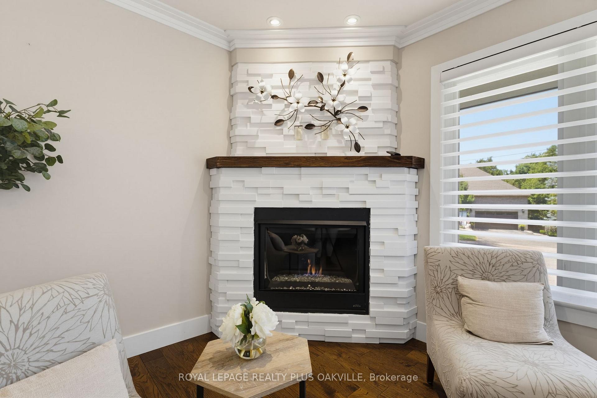 Photo 14 of 340 Clarendon Drive, Hamilton, Ancaster — HOMEH