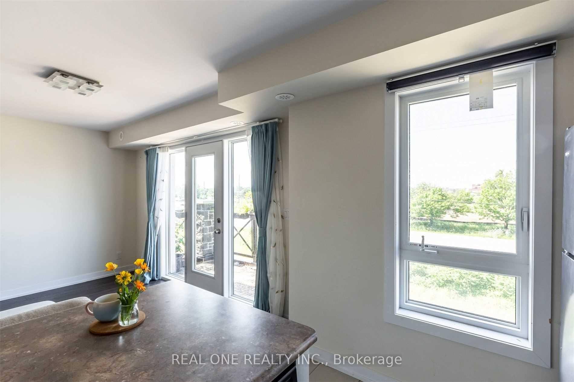 Photo 5 of Unit 603, 50 Dunsheath Way, Markham, Cornell — HOMEH
