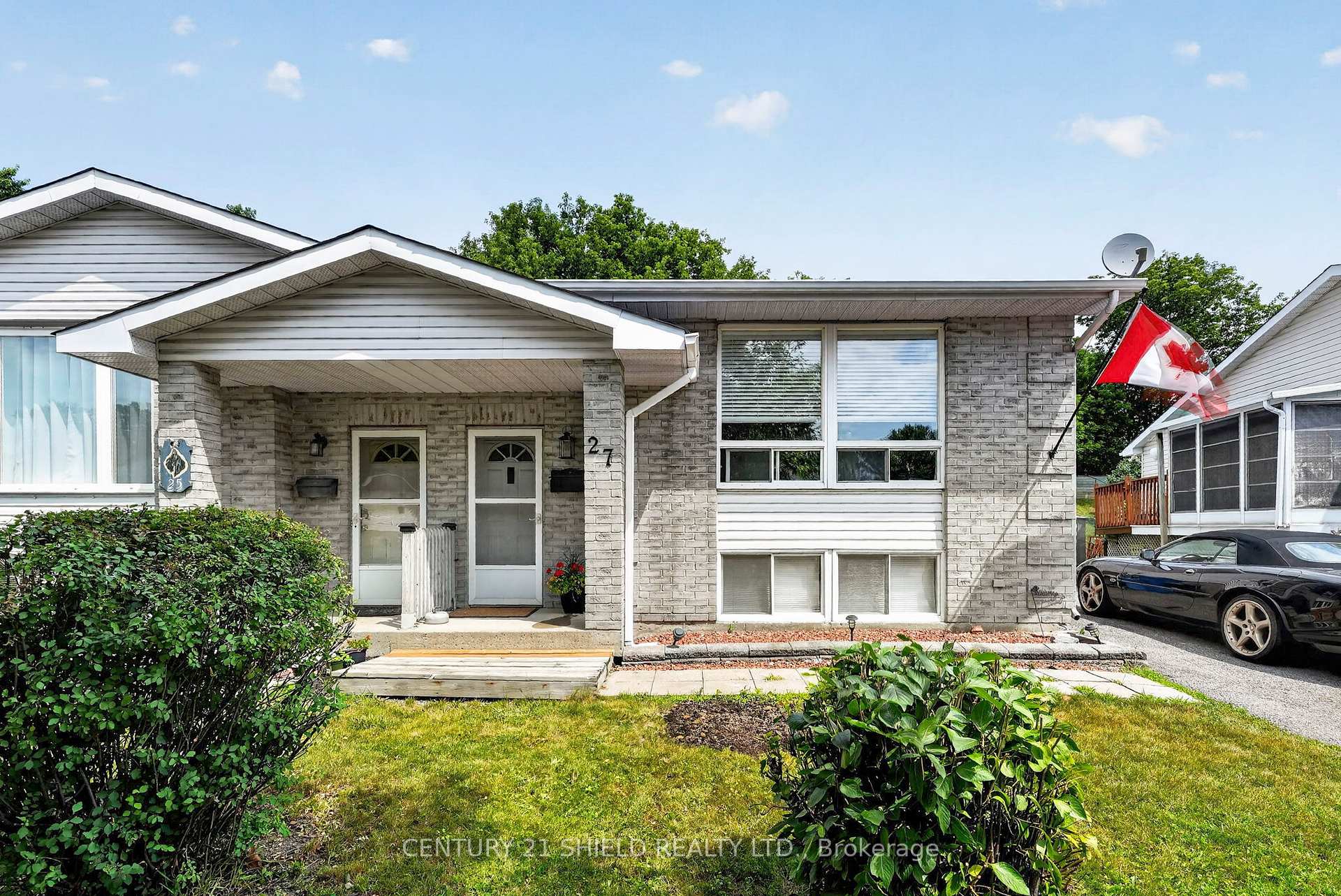 Photo 2 of 27 Wellington Street E, Cornwall, Cornwall — HOMEH