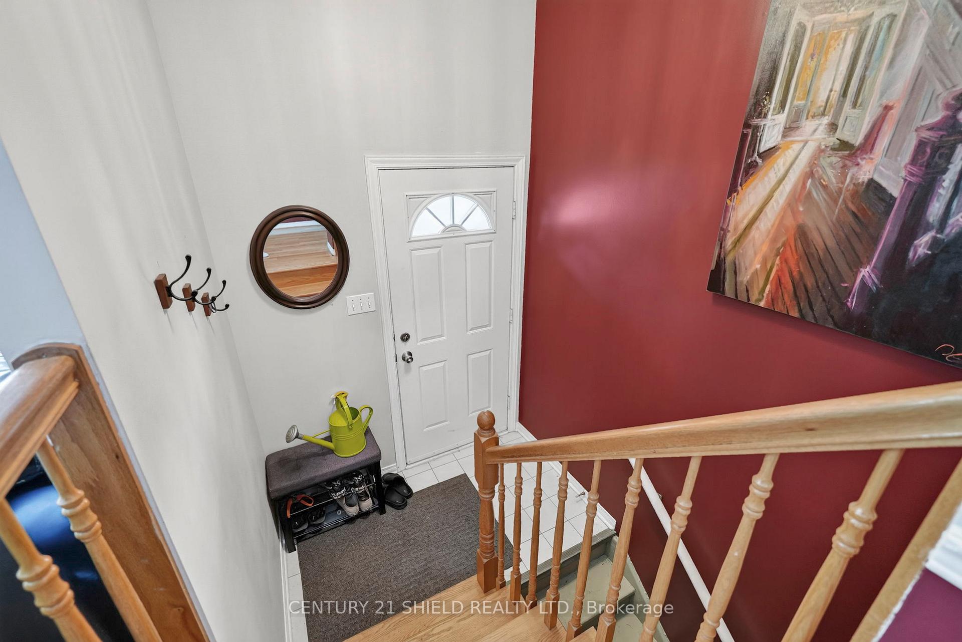 Photo 5 of 27 Wellington Street E, Cornwall, Cornwall — HOMEH