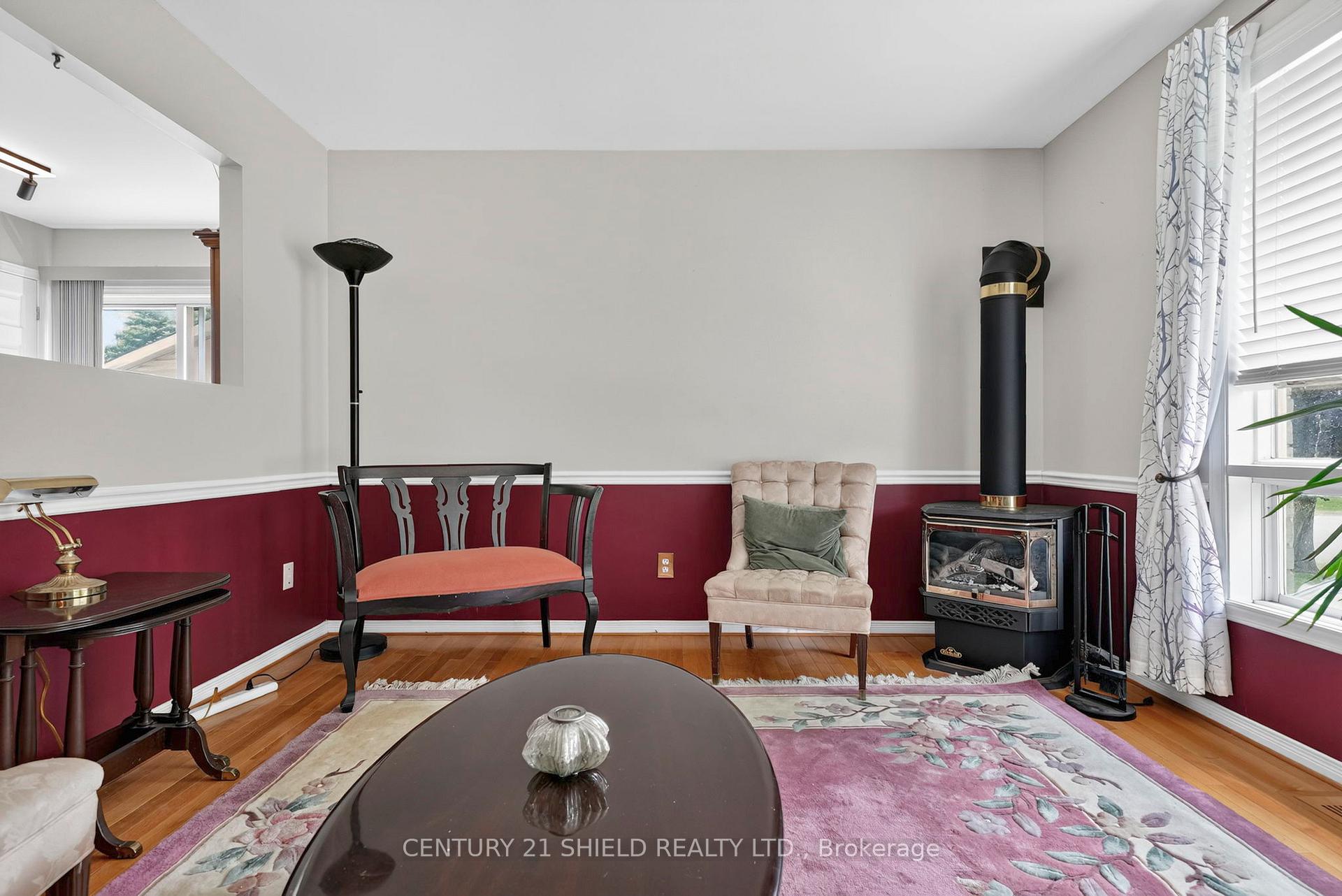 Photo 7 of 27 Wellington Street E, Cornwall, Cornwall — HOMEH