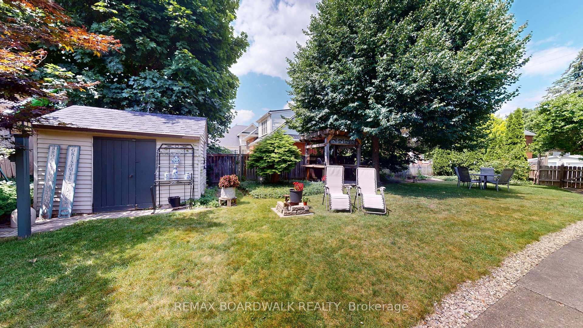 Photo 31 of 148 James Street E, Brockville, Brockville — HOMEH