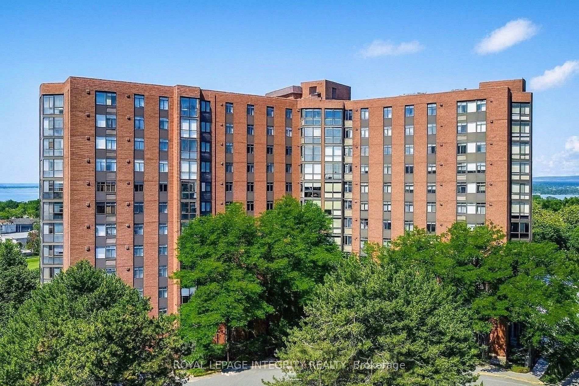 Front of Unit 1708, 2871 Richmond Road