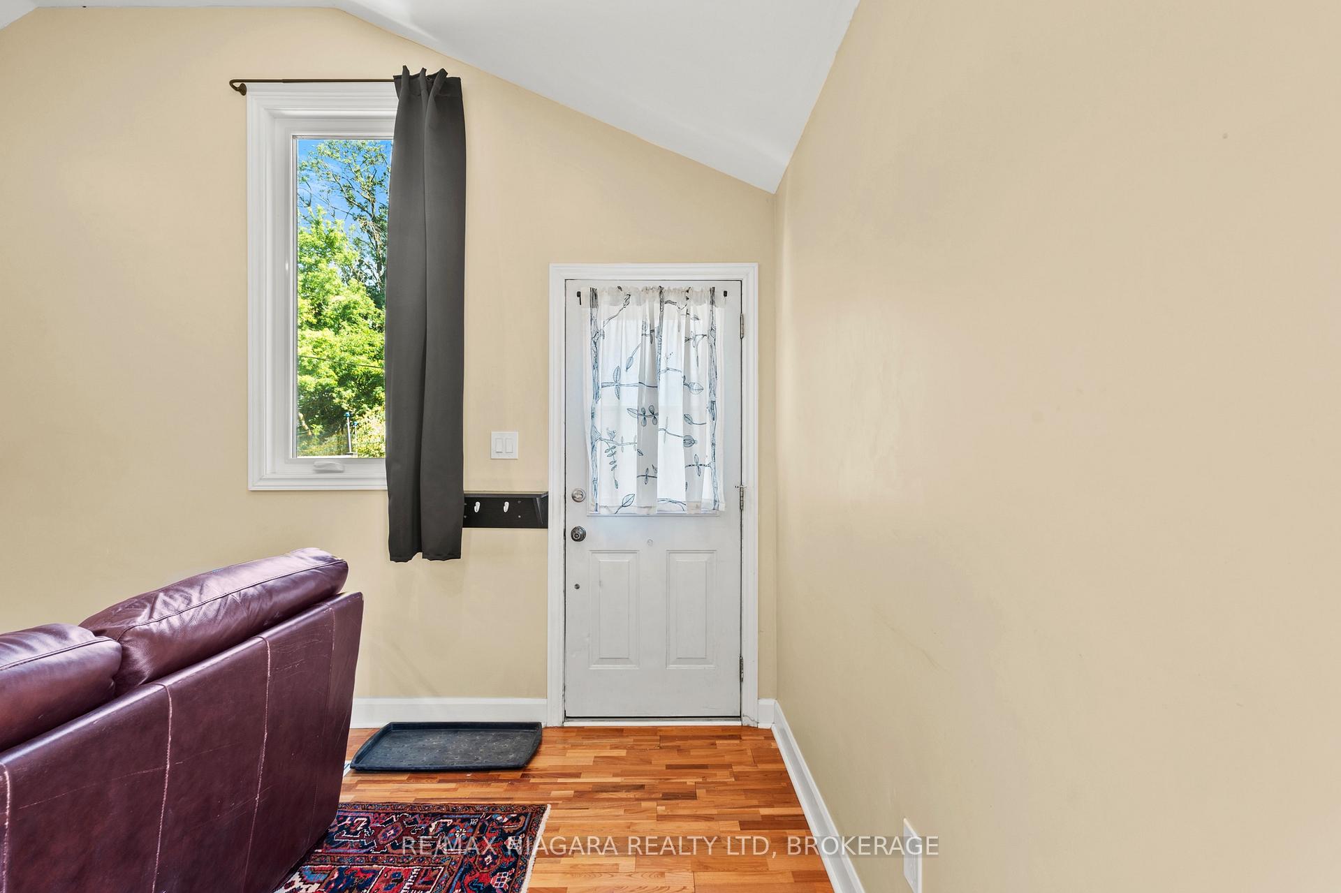 Photo 18 of 4691 Morrison Street, Niagara Falls, Downtown — HOMEH