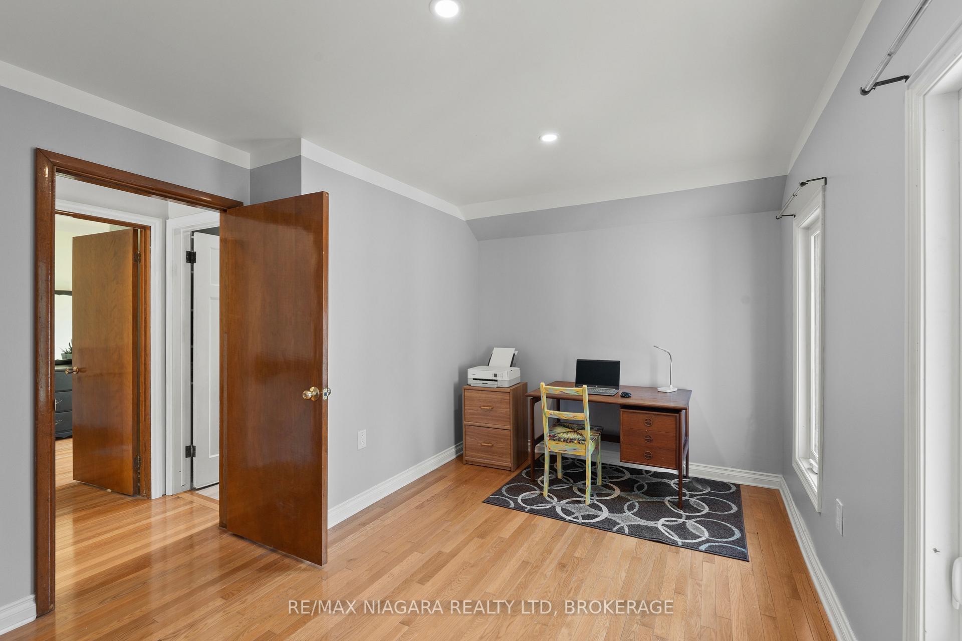 Photo 25 of 4691 Morrison Street, Niagara Falls, Downtown — HOMEH