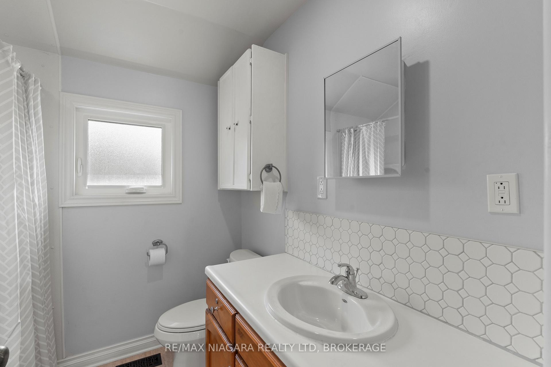 Photo 29 of 4691 Morrison Street, Niagara Falls, Downtown — HOMEH