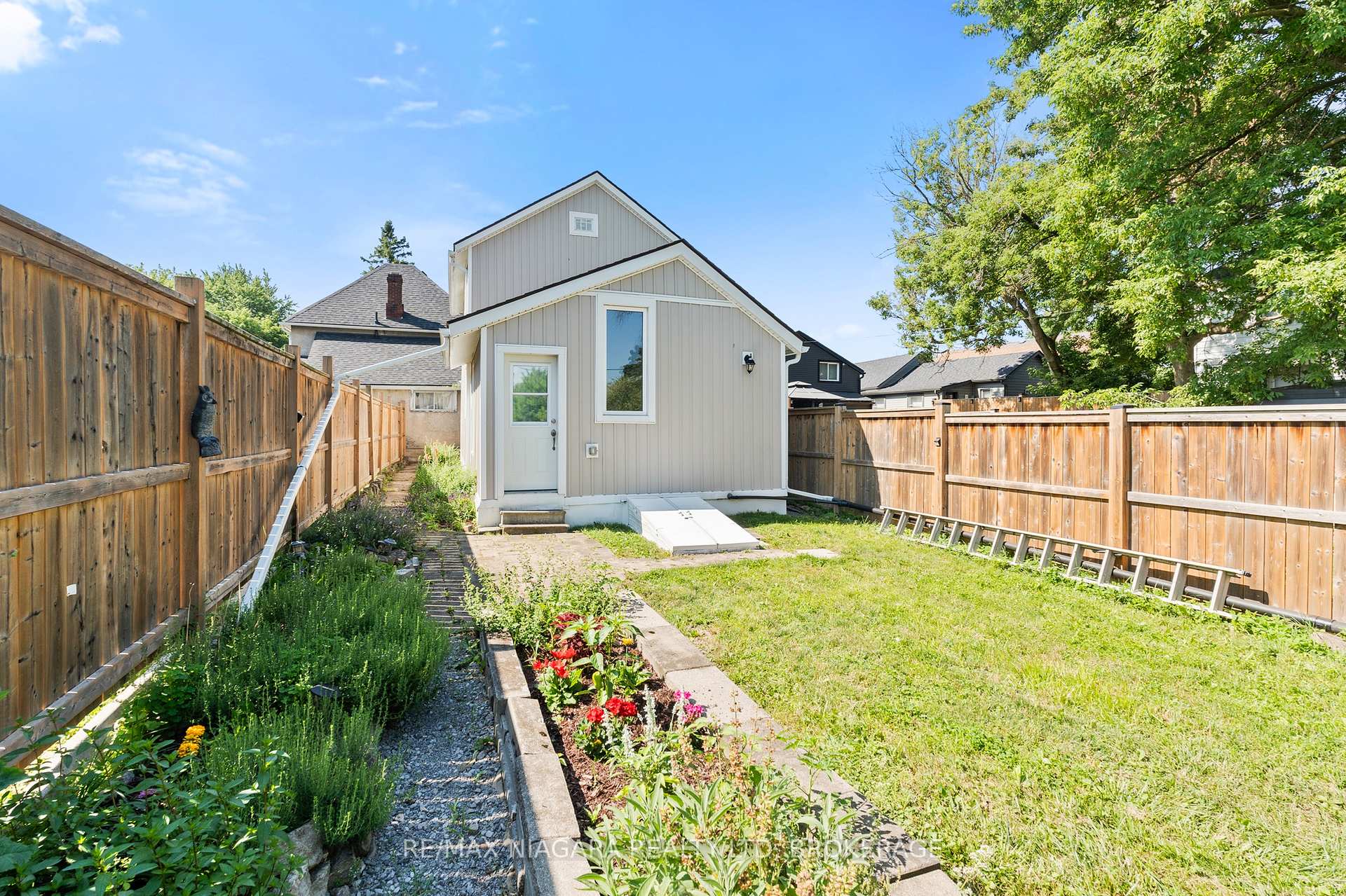 Photo 33 of 4691 Morrison Street, Niagara Falls, Downtown — HOMEH