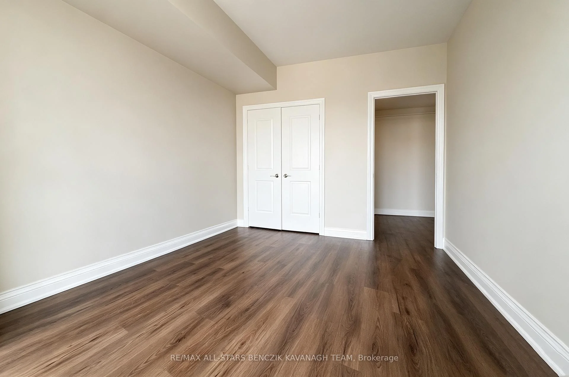 Photo 17 of Unit 233, 68 Main Street N, Markham, Old Markham Village — HOMEH