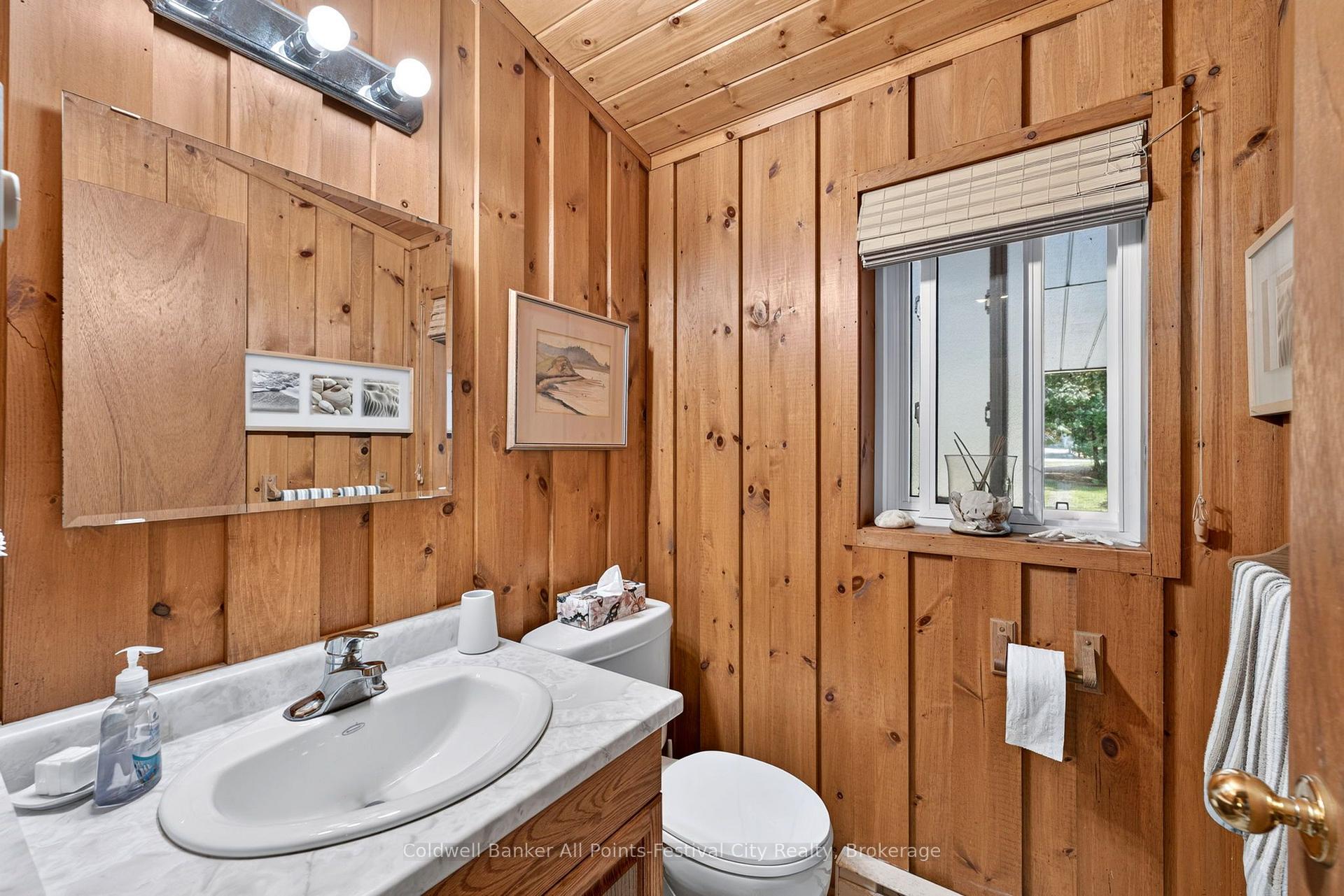 Photo 12 of 149 Huron Road W, Huron-Kinloss — HOMEH