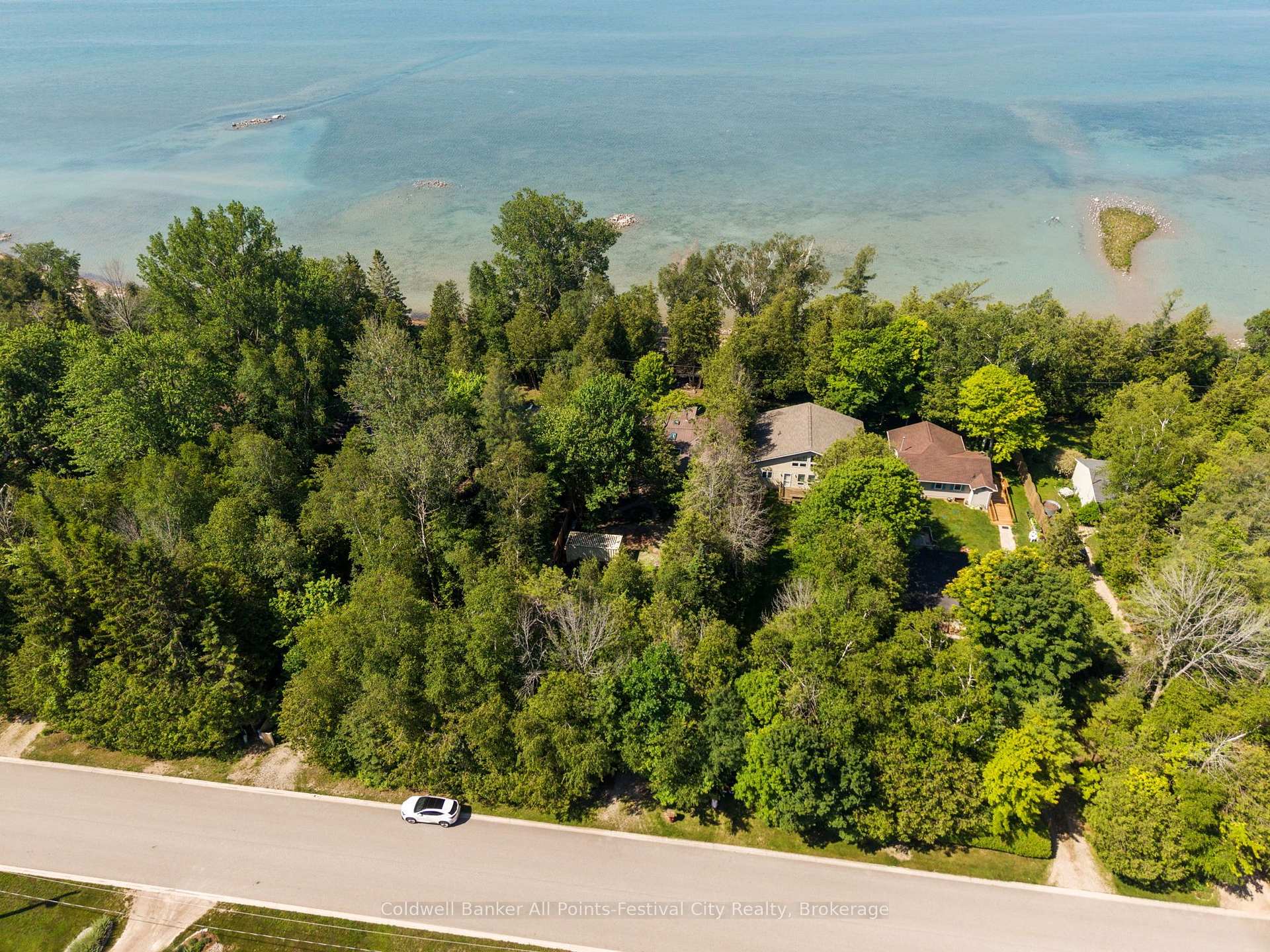 Photo 45 of 149 Huron Road W, Huron-Kinloss — HOMEH