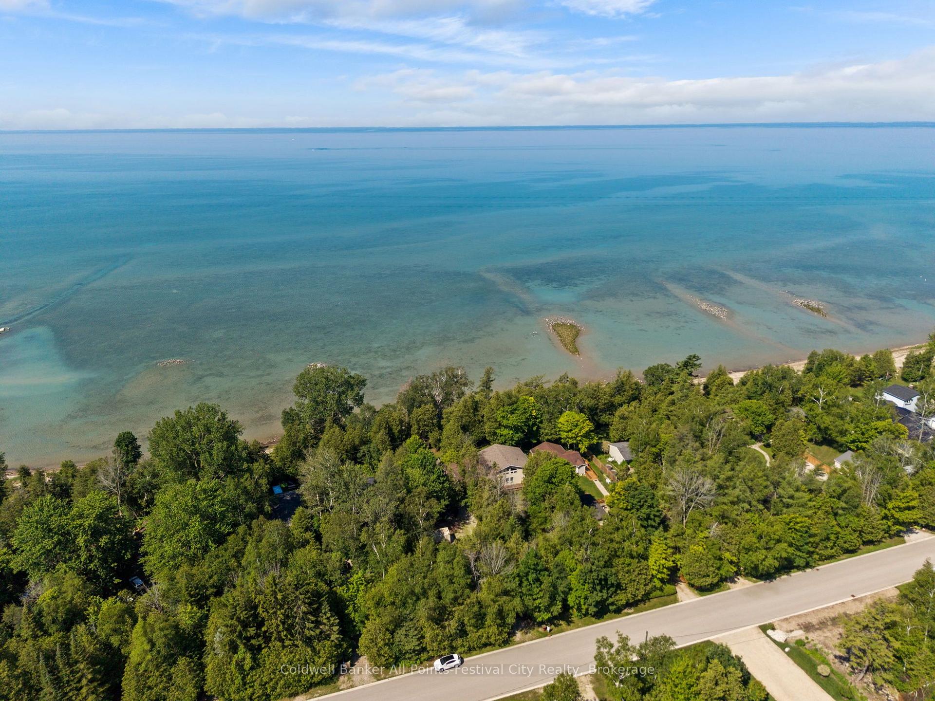 Photo 47 of 149 Huron Road W, Huron-Kinloss — HOMEH