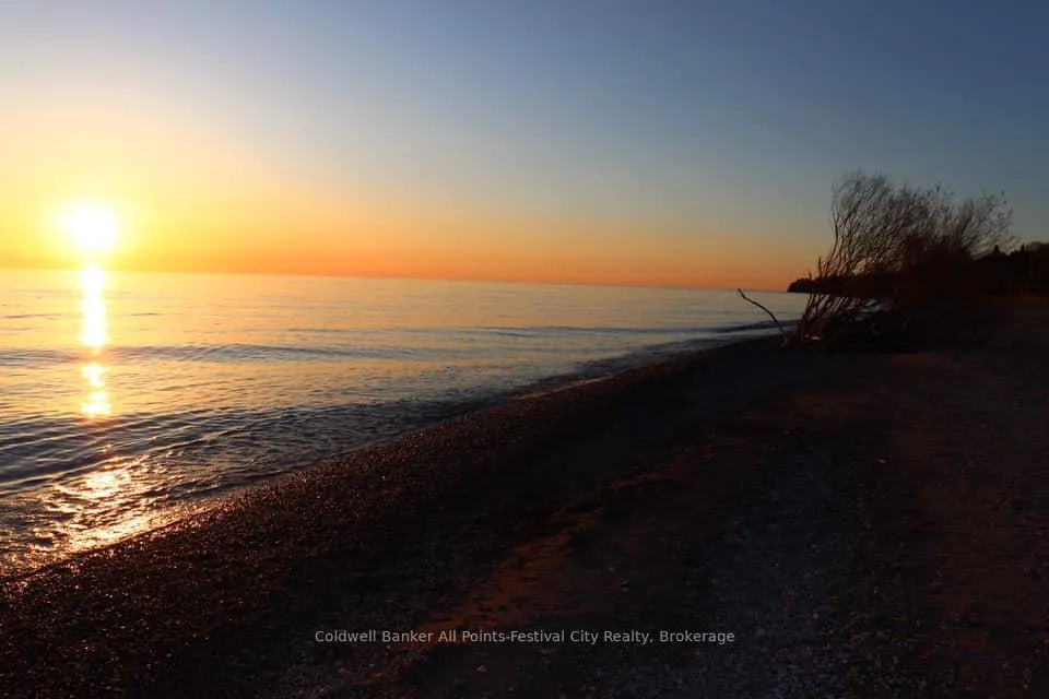 Photo 49 of 149 Huron Road W, Huron-Kinloss — HOMEH