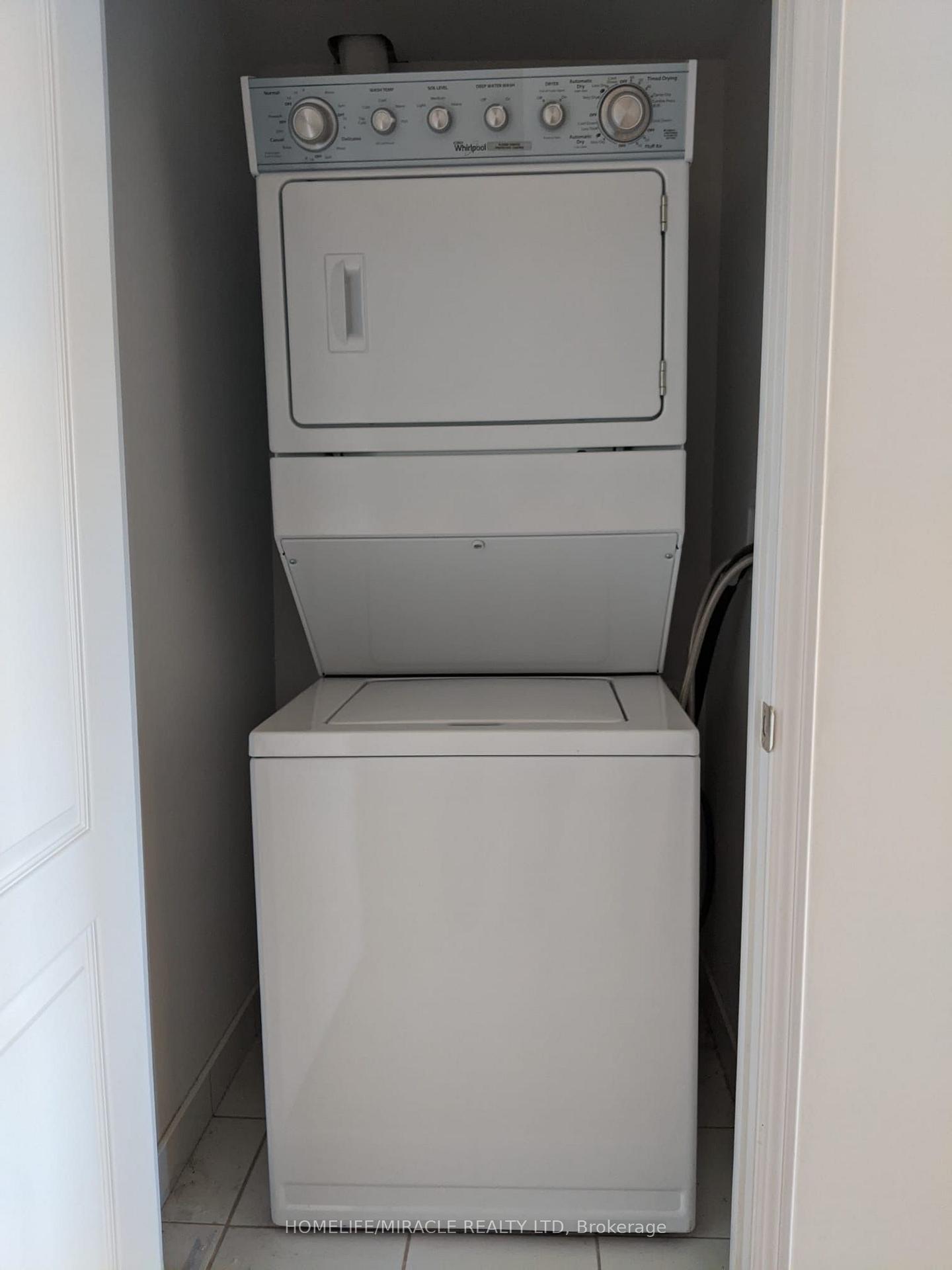 Photo 20 of Unit 23, 2508 Post Road, Oakville, River Oaks — HOMEH