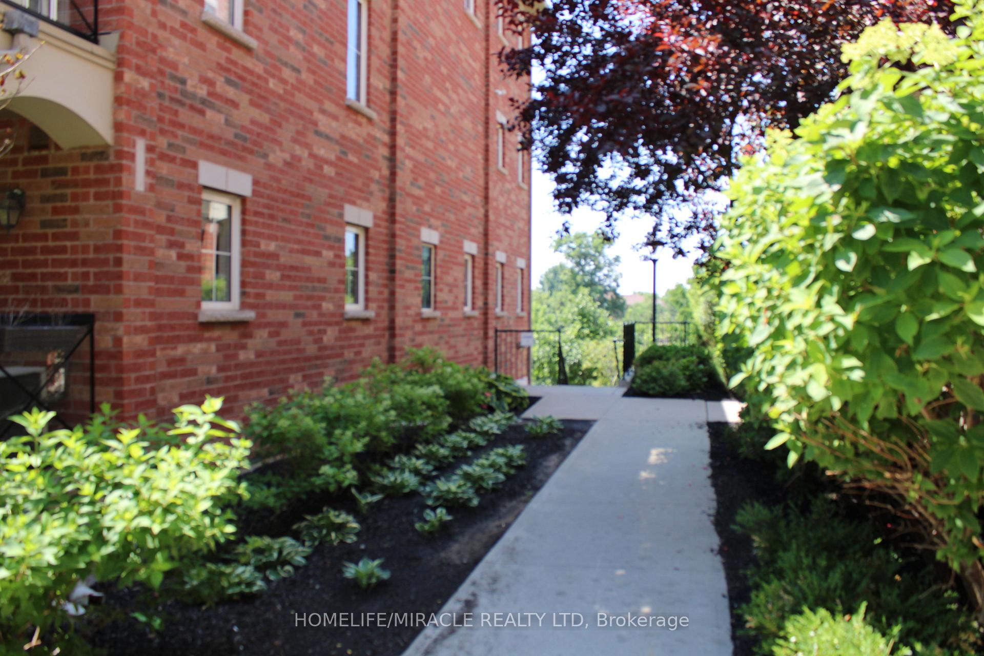 Photo 24 of Unit 23, 2508 Post Road, Oakville, River Oaks — HOMEH