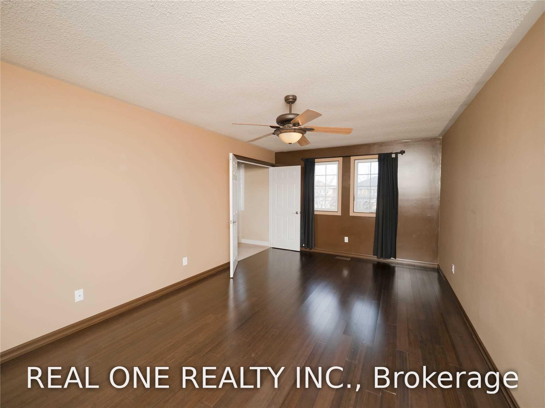 Photo 6 of 1520 Greenridge Circle, Oakville, Glen Abbey — HOMEH