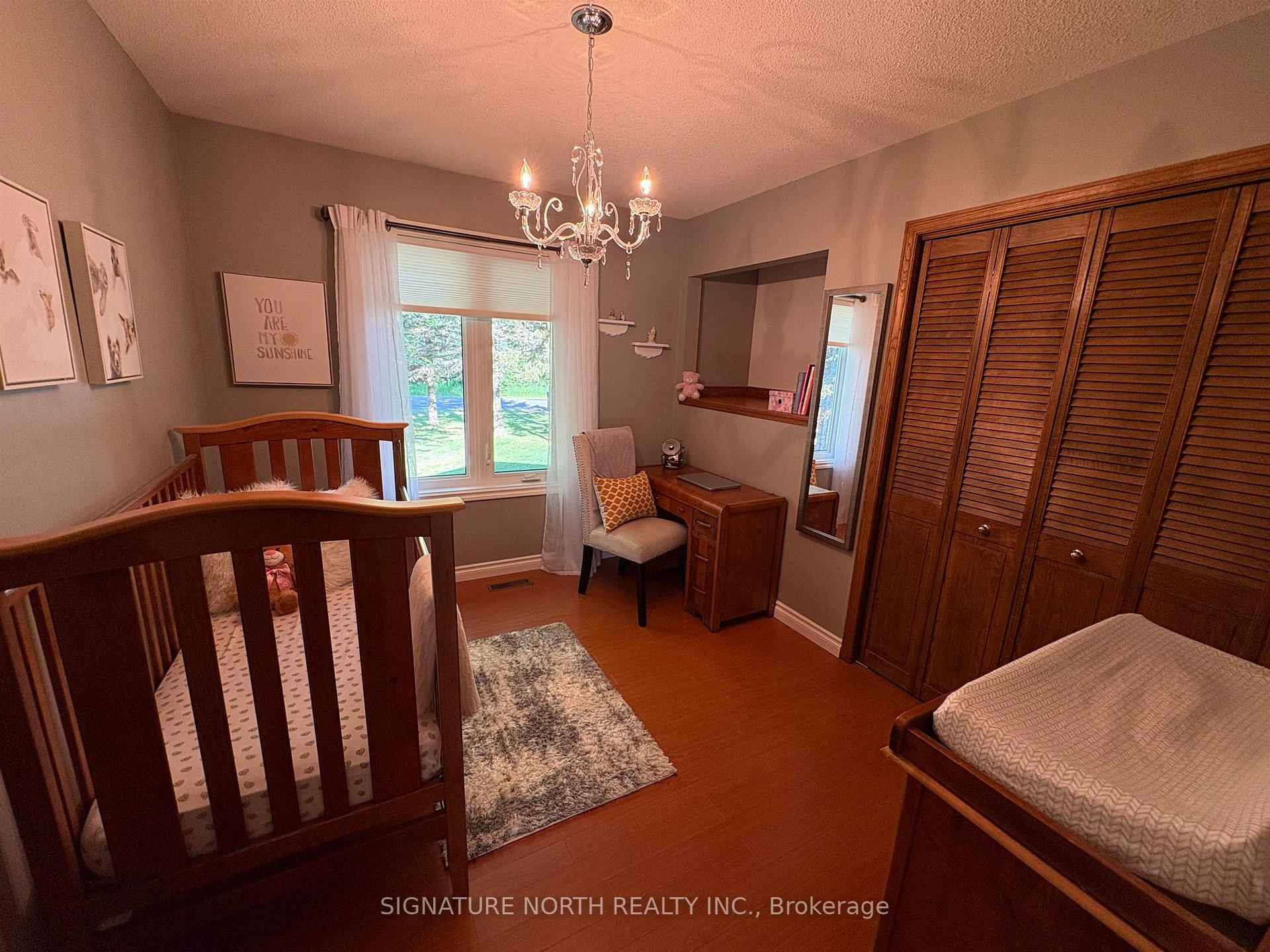 Photo 18 of 3130 Fairview Avenue, Thunder Bay, Rosslyn Road — HOMEH