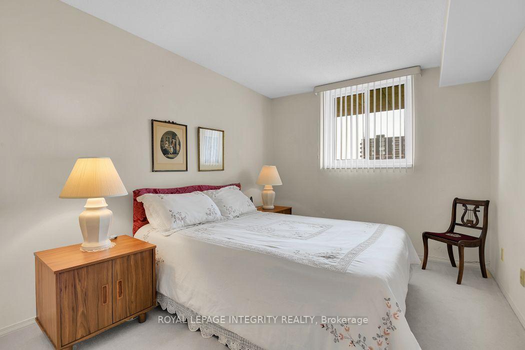 Photo 25 of Unit 810, 1705 Playfair Drive, Ottawa, Playfair Park — HOMEH