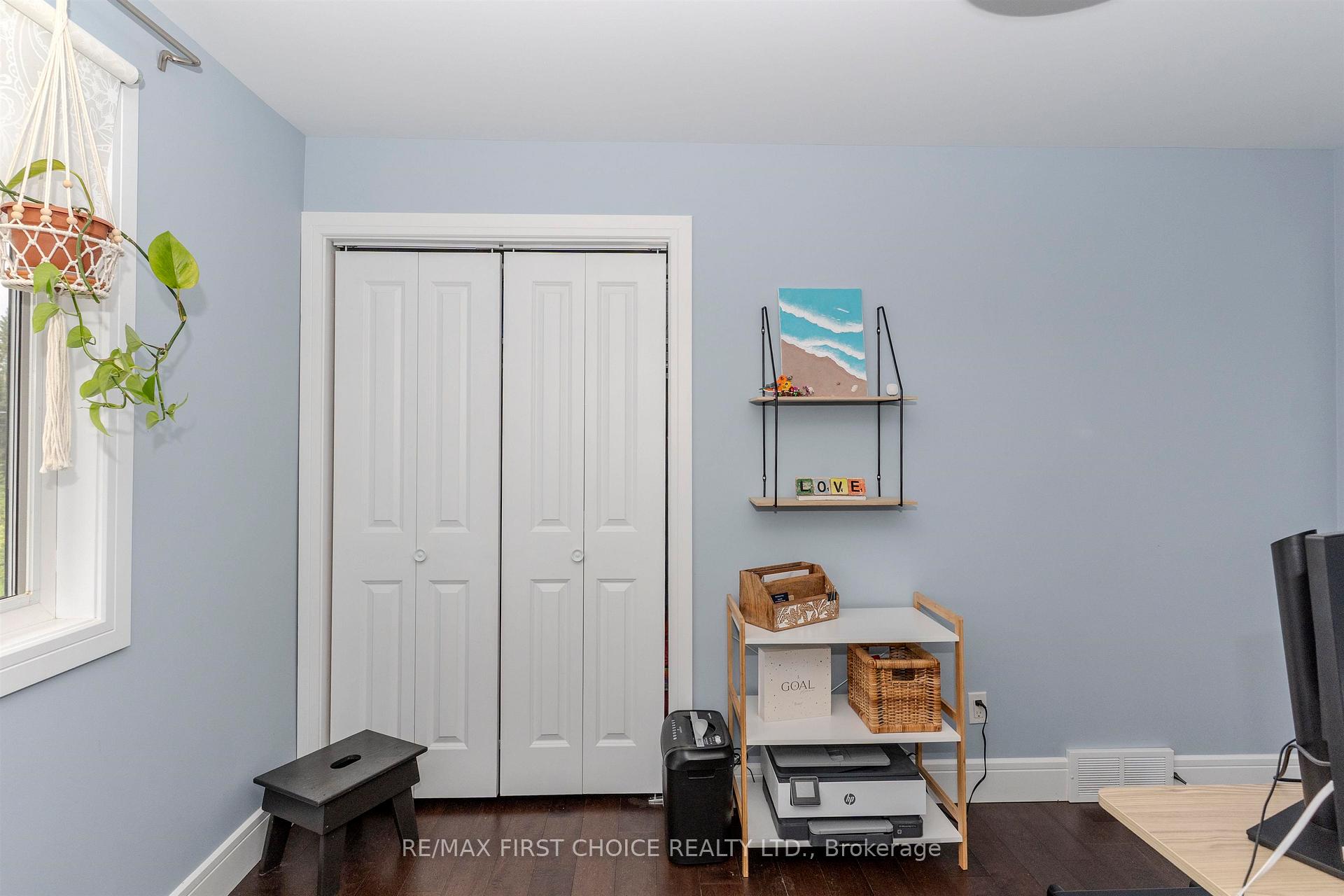 Photo 30 of 740 Woodcrest Rd, Thunder Bay, John Street North — HOMEH