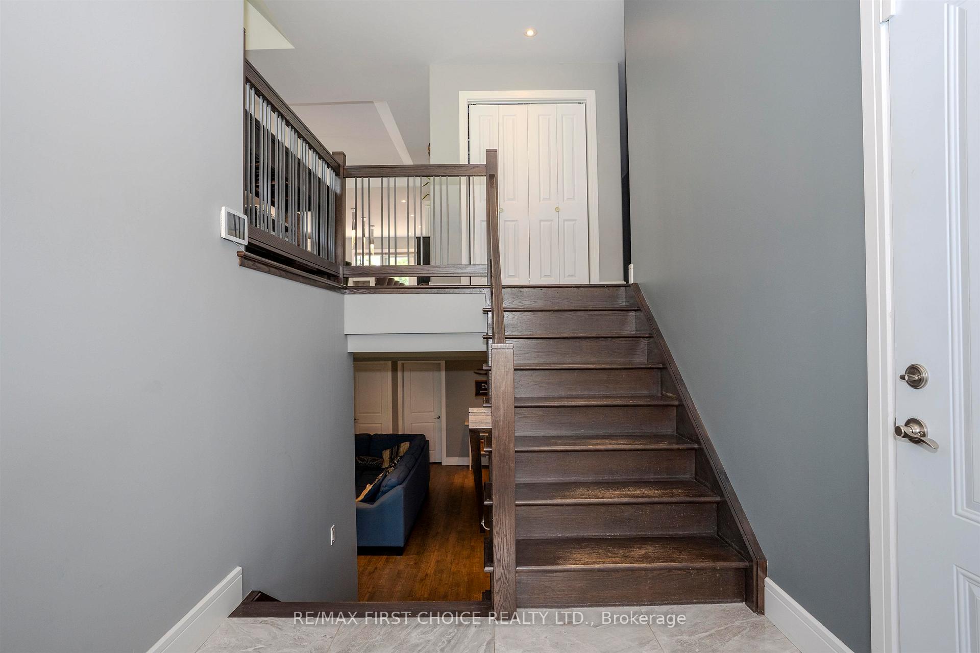 Photo 32 of 740 Woodcrest Rd, Thunder Bay, John Street North — HOMEH