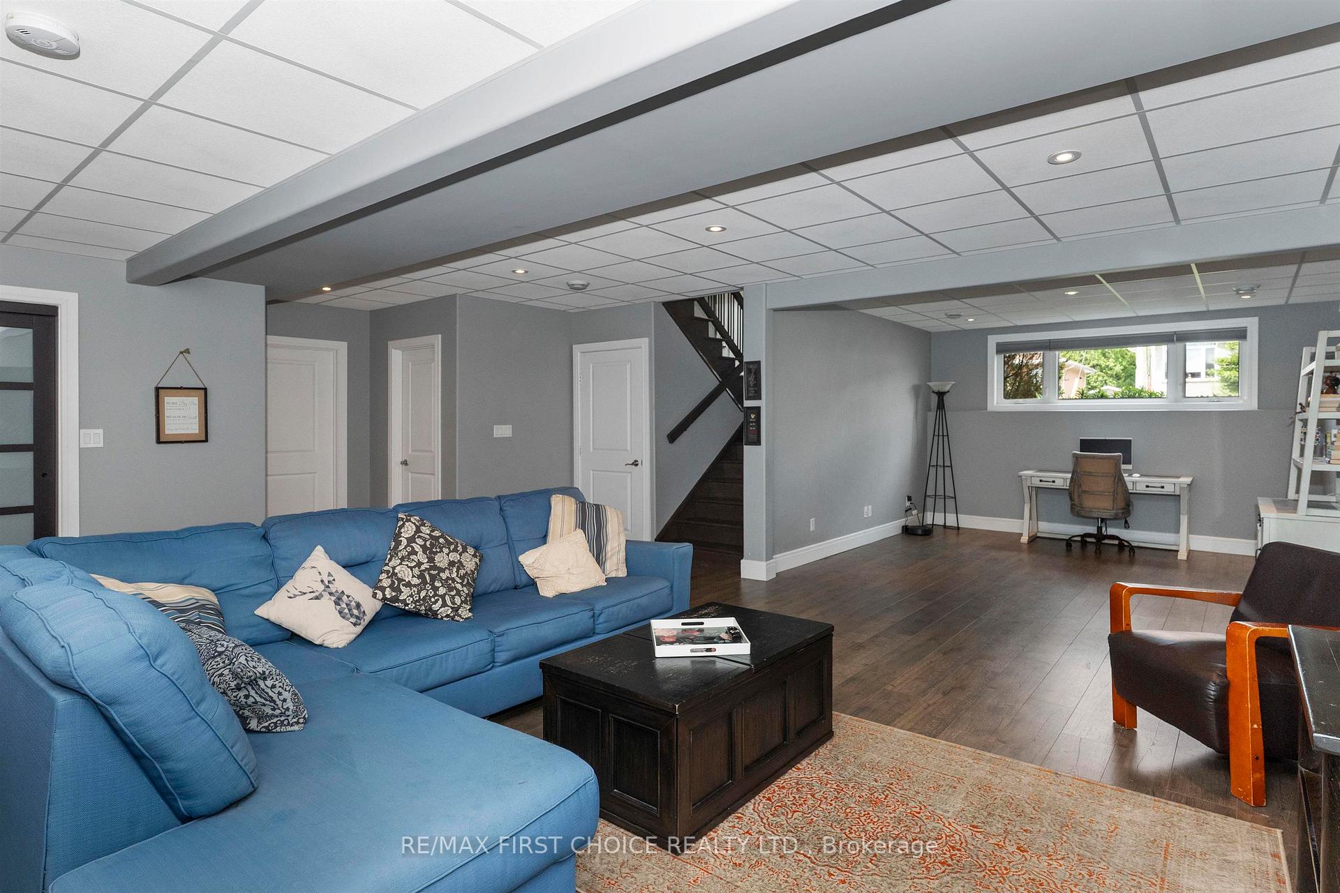 Photo 33 of 740 Woodcrest Rd, Thunder Bay, John Street North — HOMEH