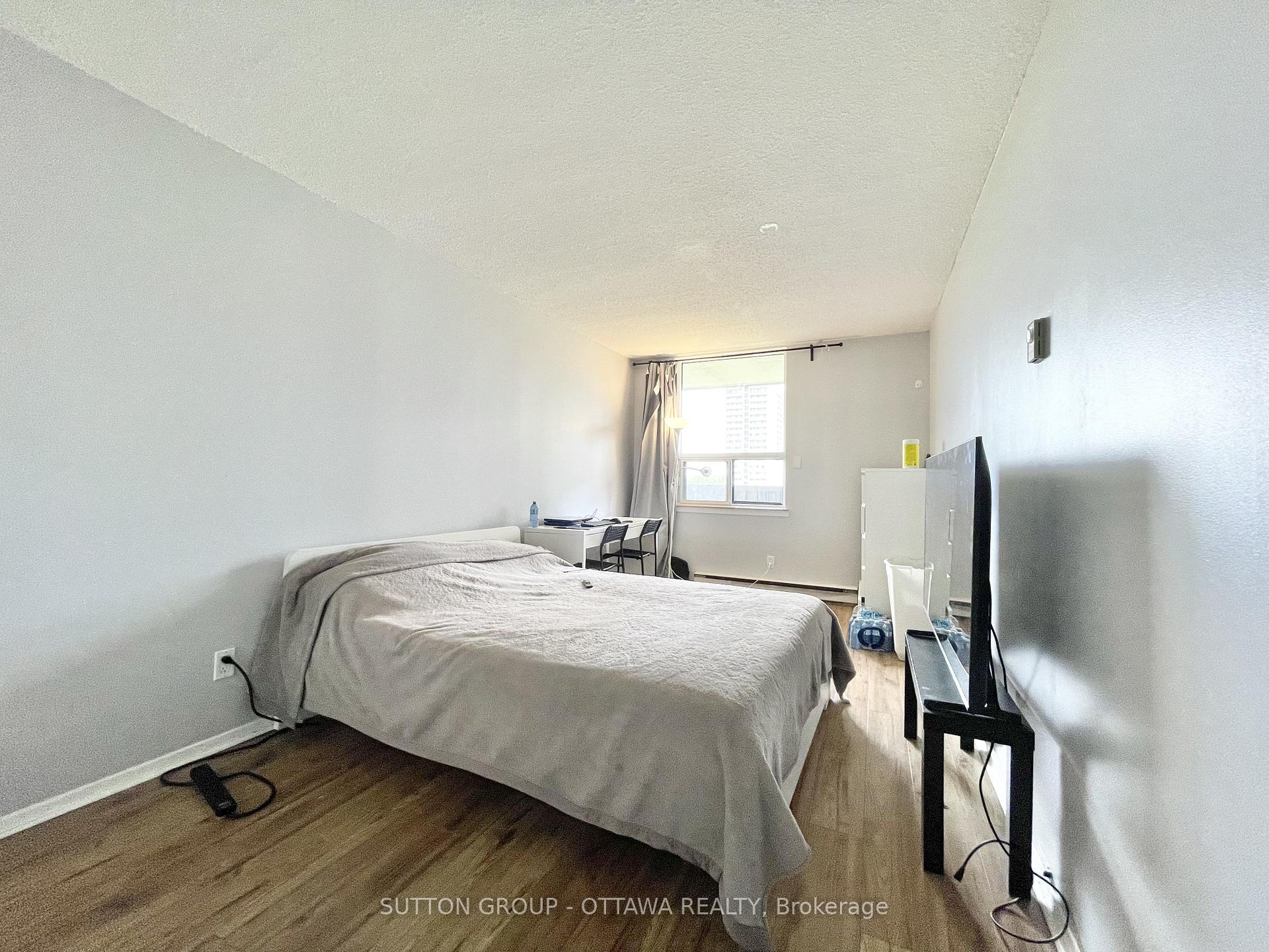 Photo 15 of Unit 704, 900 Dynes Road, Ottawa, Carleton Square — HOMEH