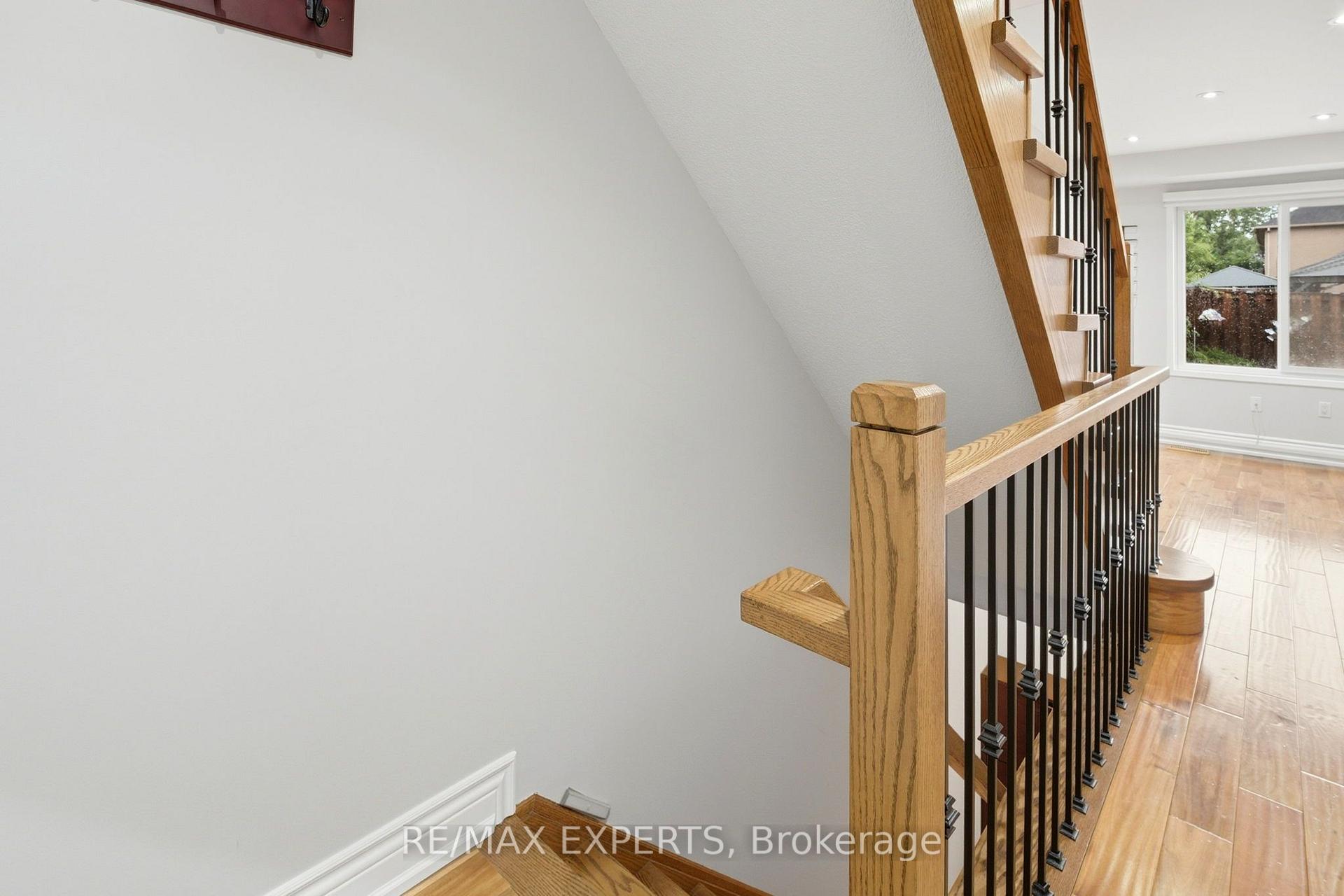 Photo 8 of Unit 7, 80 Tania Crescent, Vaughan, Maple — HOMEH