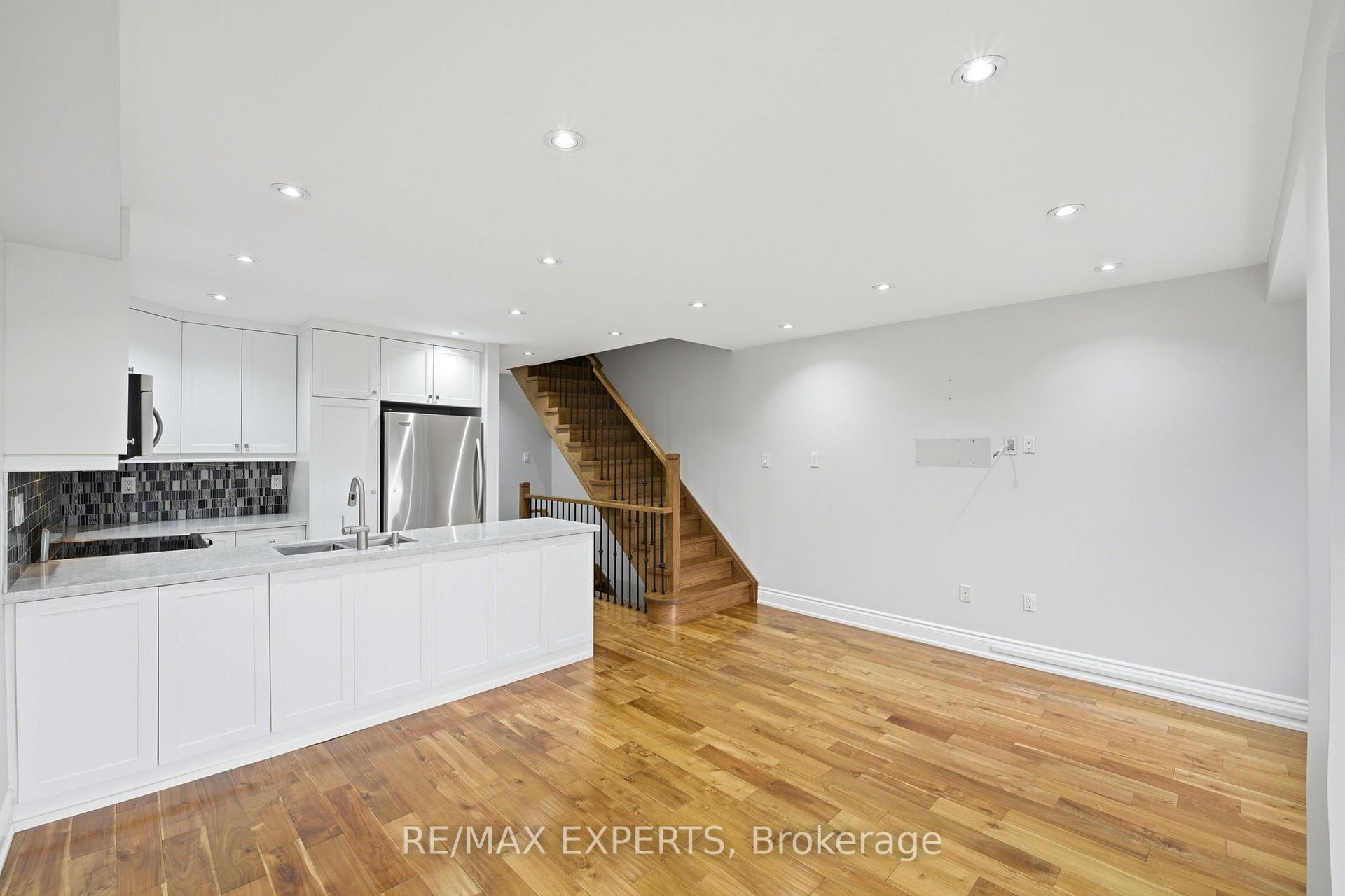 Photo 13 of Unit 7, 80 Tania Crescent, Vaughan, Maple — HOMEH