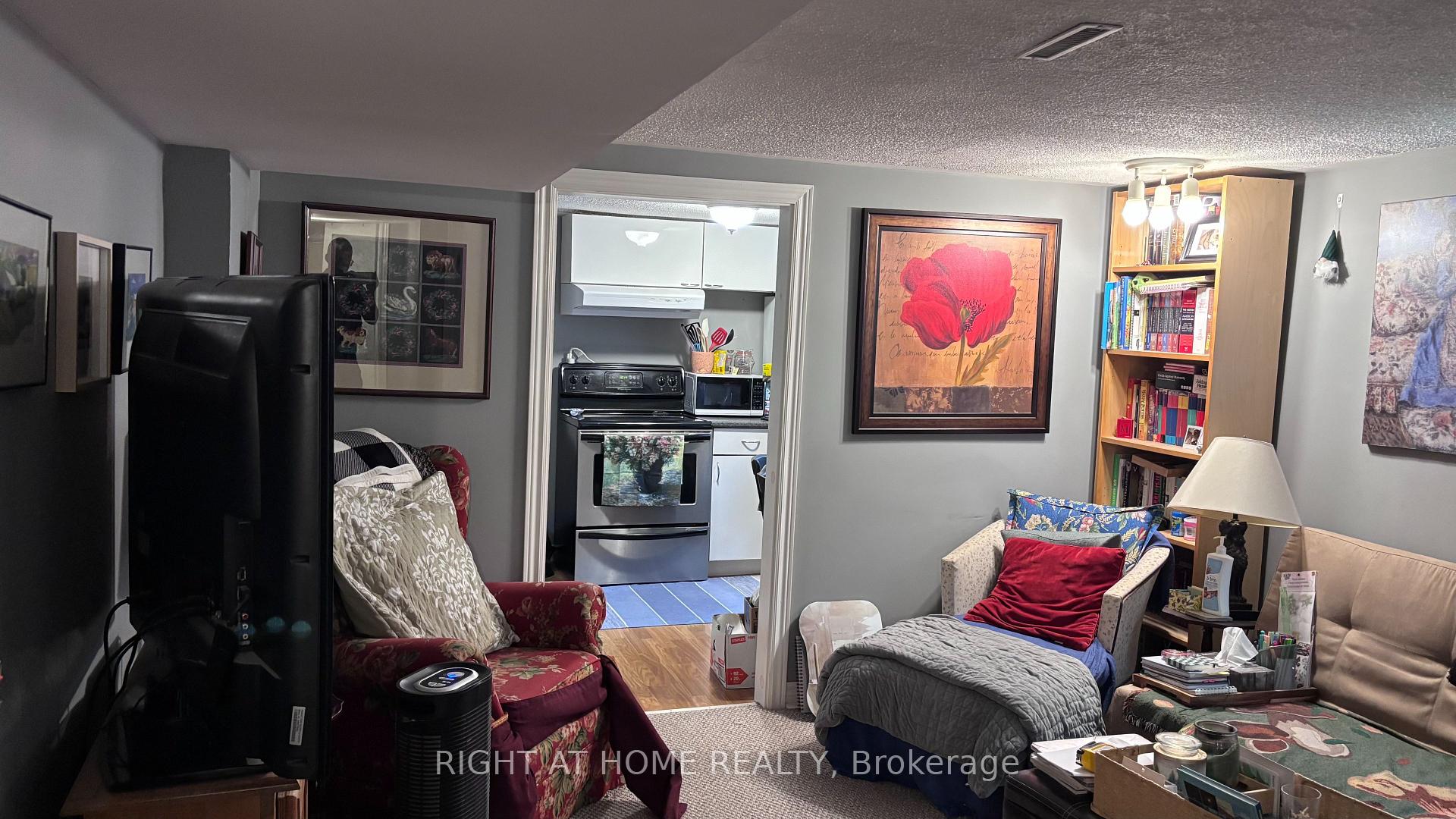Photo 10 of Unit Lower, 292 Farewell Street, Oshawa, Donevan — HOMEH