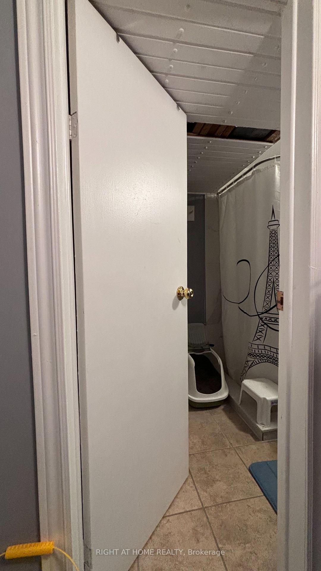 Photo 30 of Unit Lower, 292 Farewell Street, Oshawa, Donevan — HOMEH