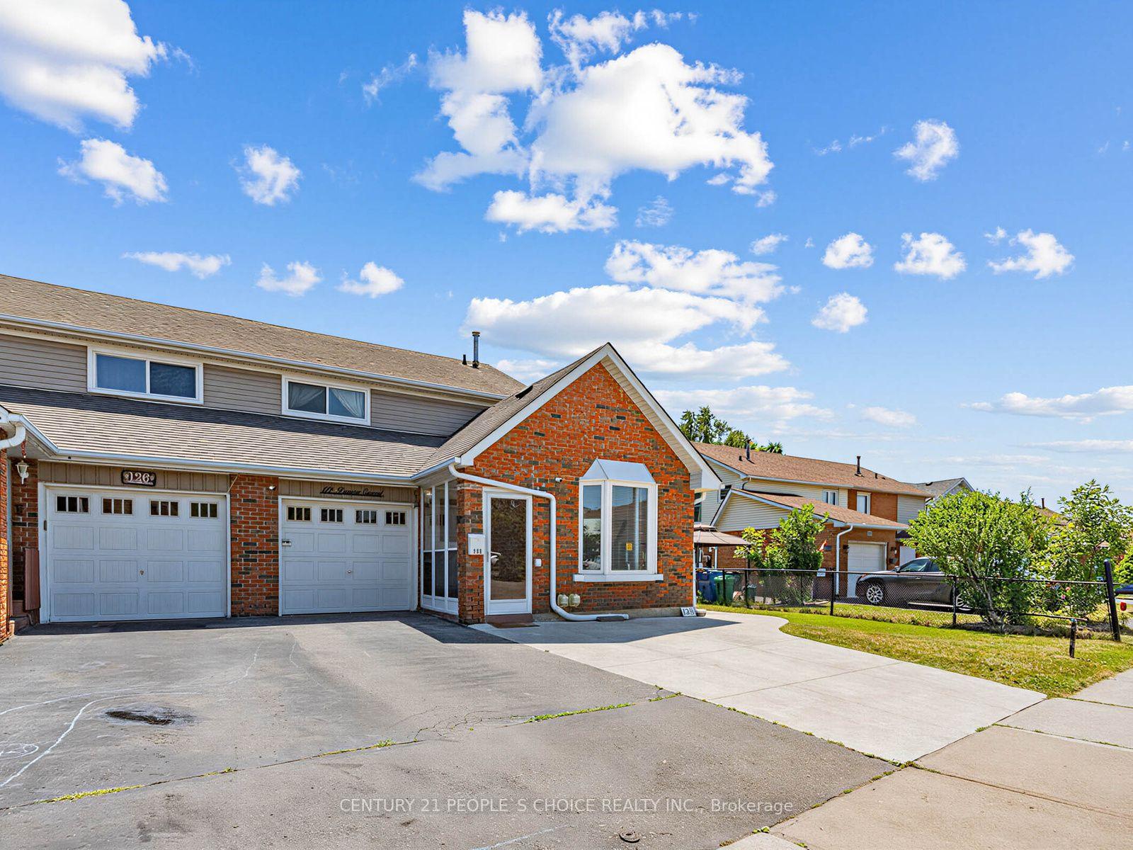 Photo 1 of 128 Primrose Crescent, Brampton, Heart Lake West — HOMEH