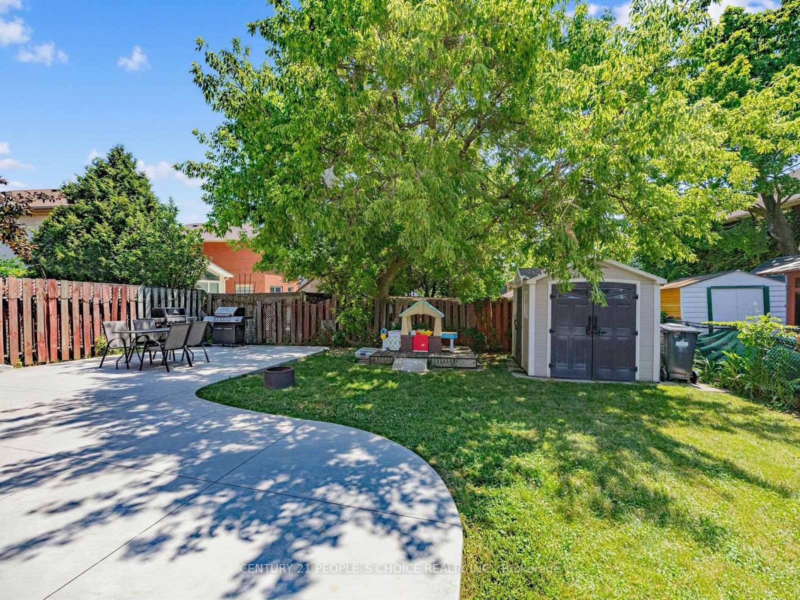 Photo 31 of 128 Primrose Crescent, Brampton, Heart Lake West — HOMEH