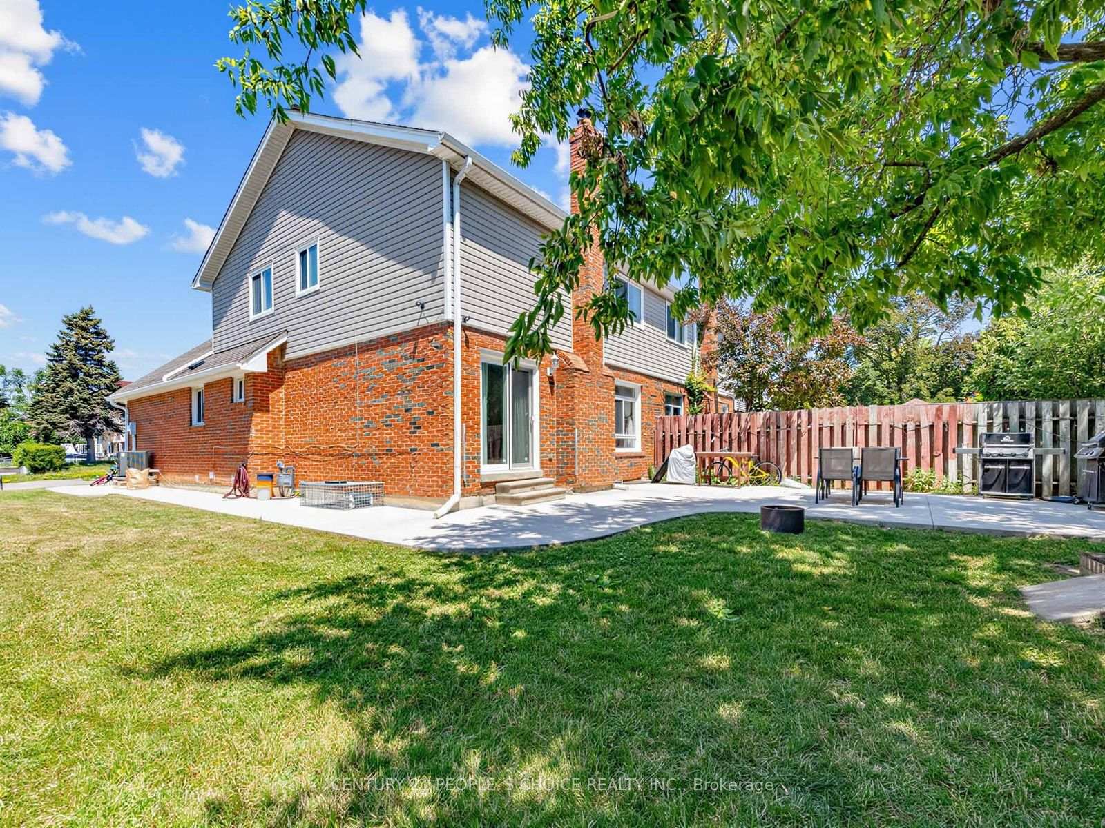 Photo 34 of 128 Primrose Crescent, Brampton, Heart Lake West — HOMEH