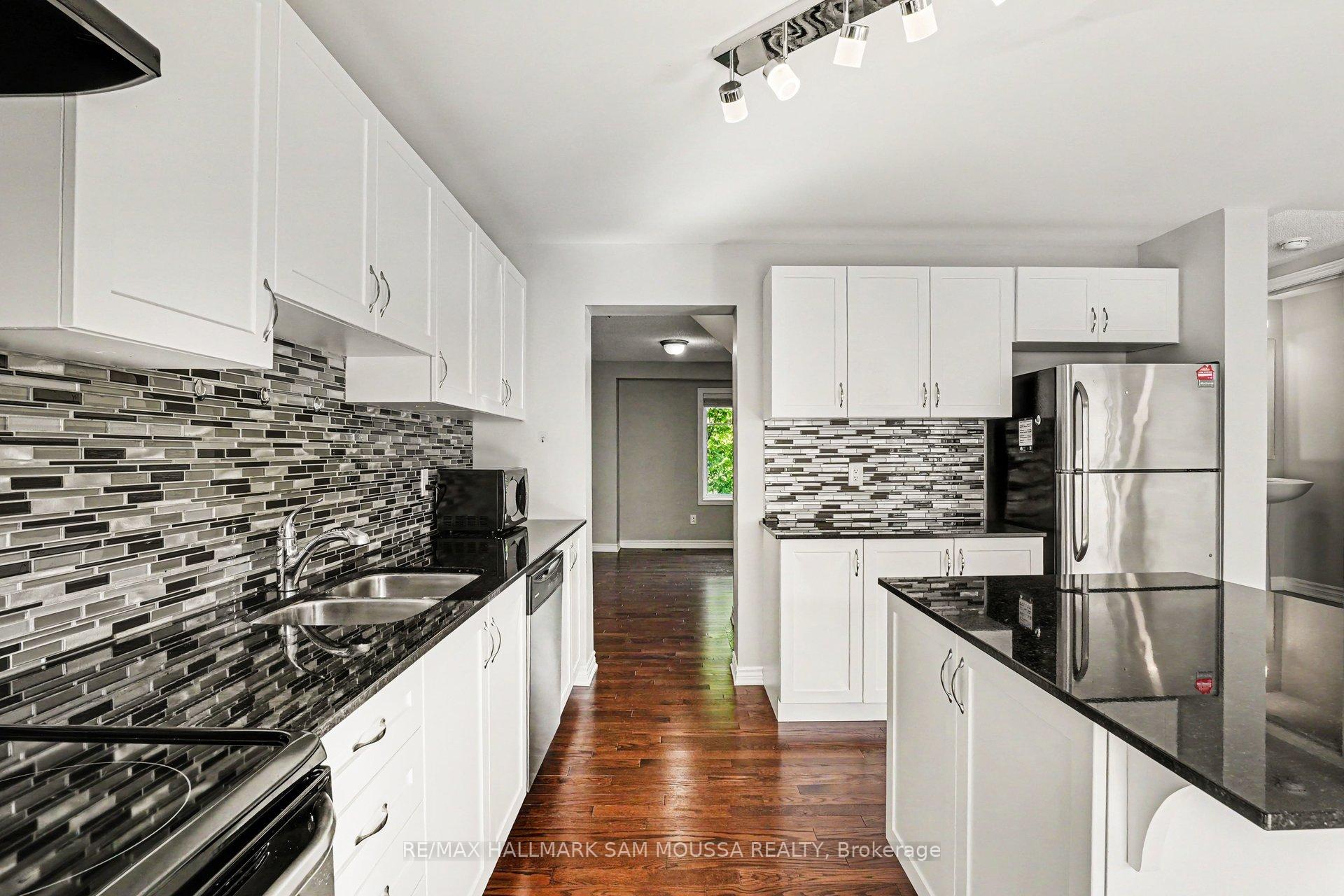 Photo 20 of 94 Brisote Lane, Ottawa, Stittsville (North) — HOMEH