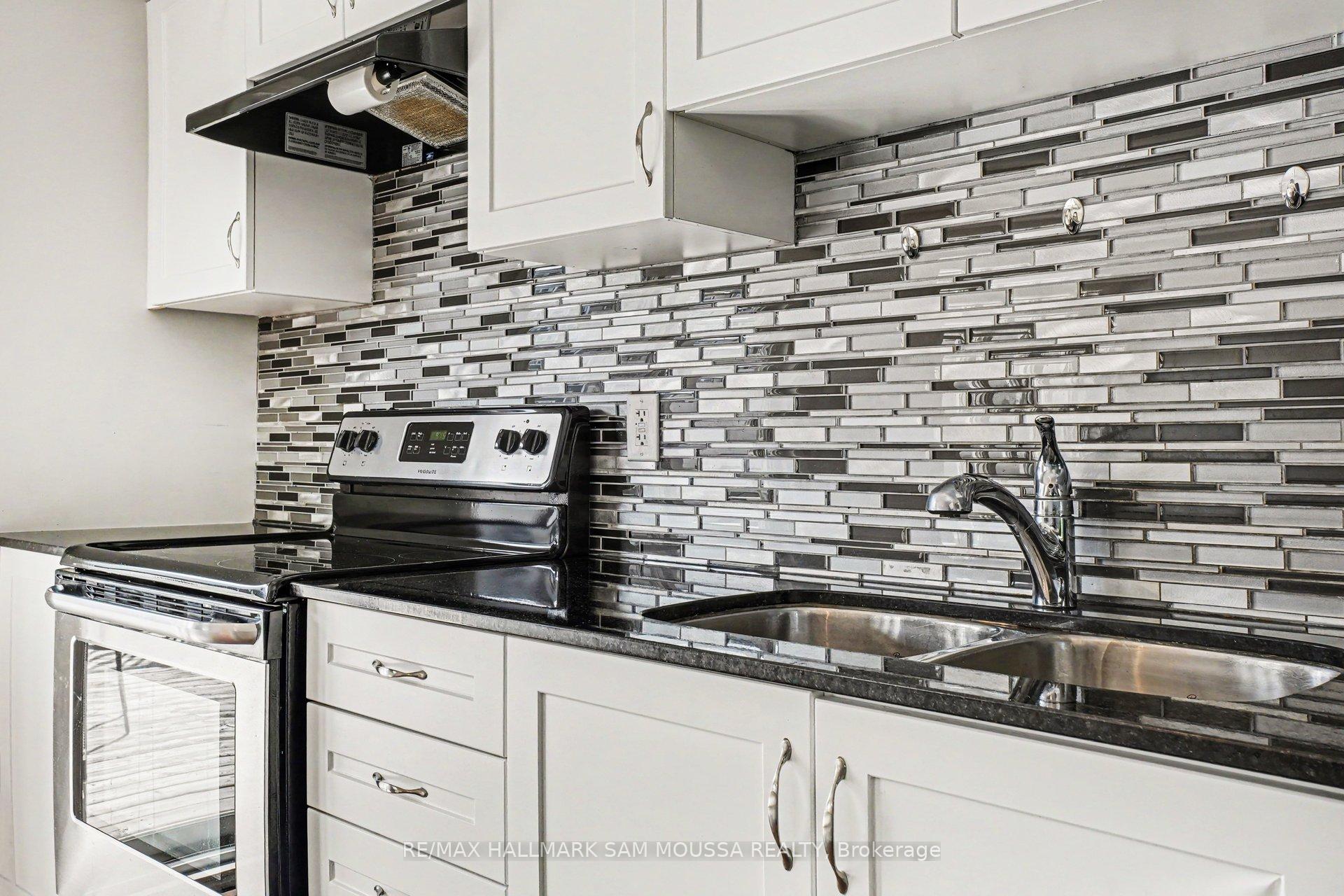 Photo 22 of 94 Brisote Lane, Ottawa, Stittsville (North) — HOMEH