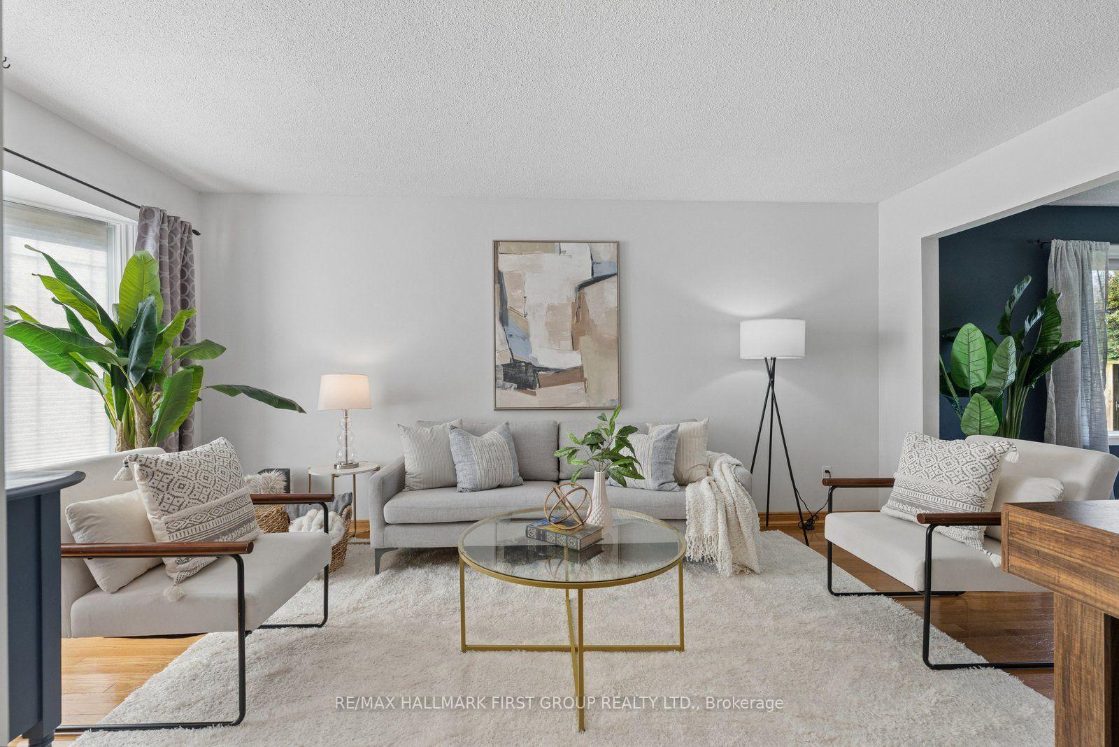 Photo 6 of 662 Cognac Crescent, Pickering, Amberlea — HOMEH